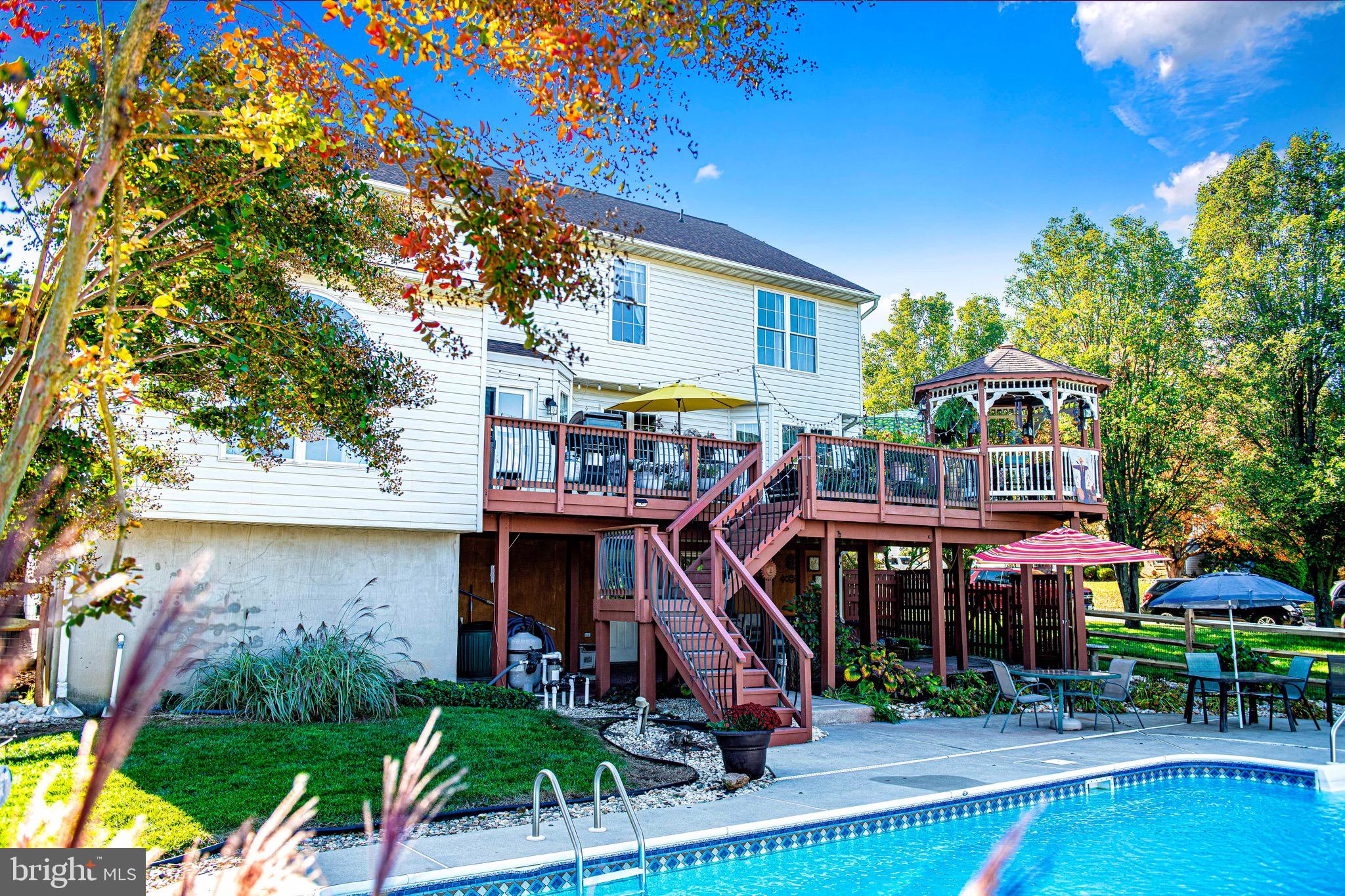 AMYCLAE EAST - Residential