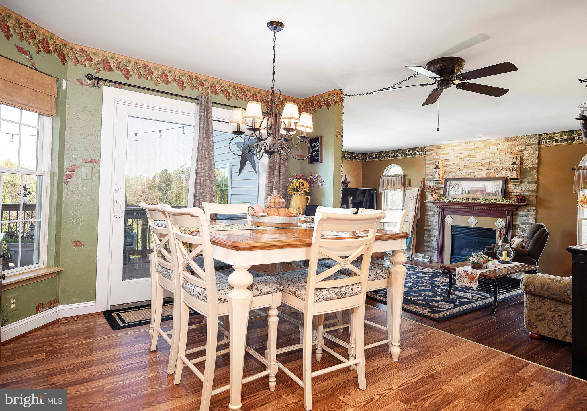 AMYCLAE EAST - Residential