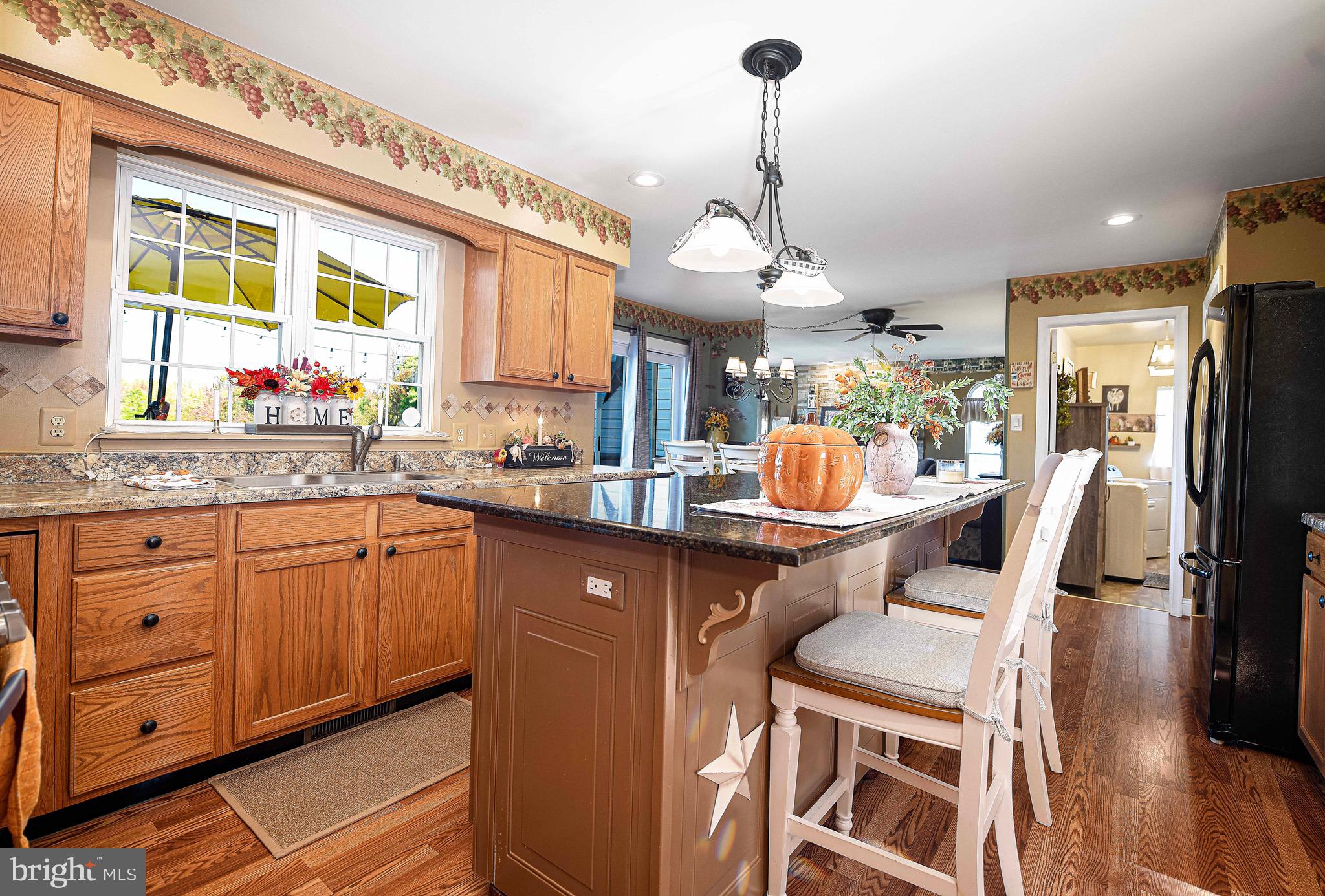 AMYCLAE EAST - Residential