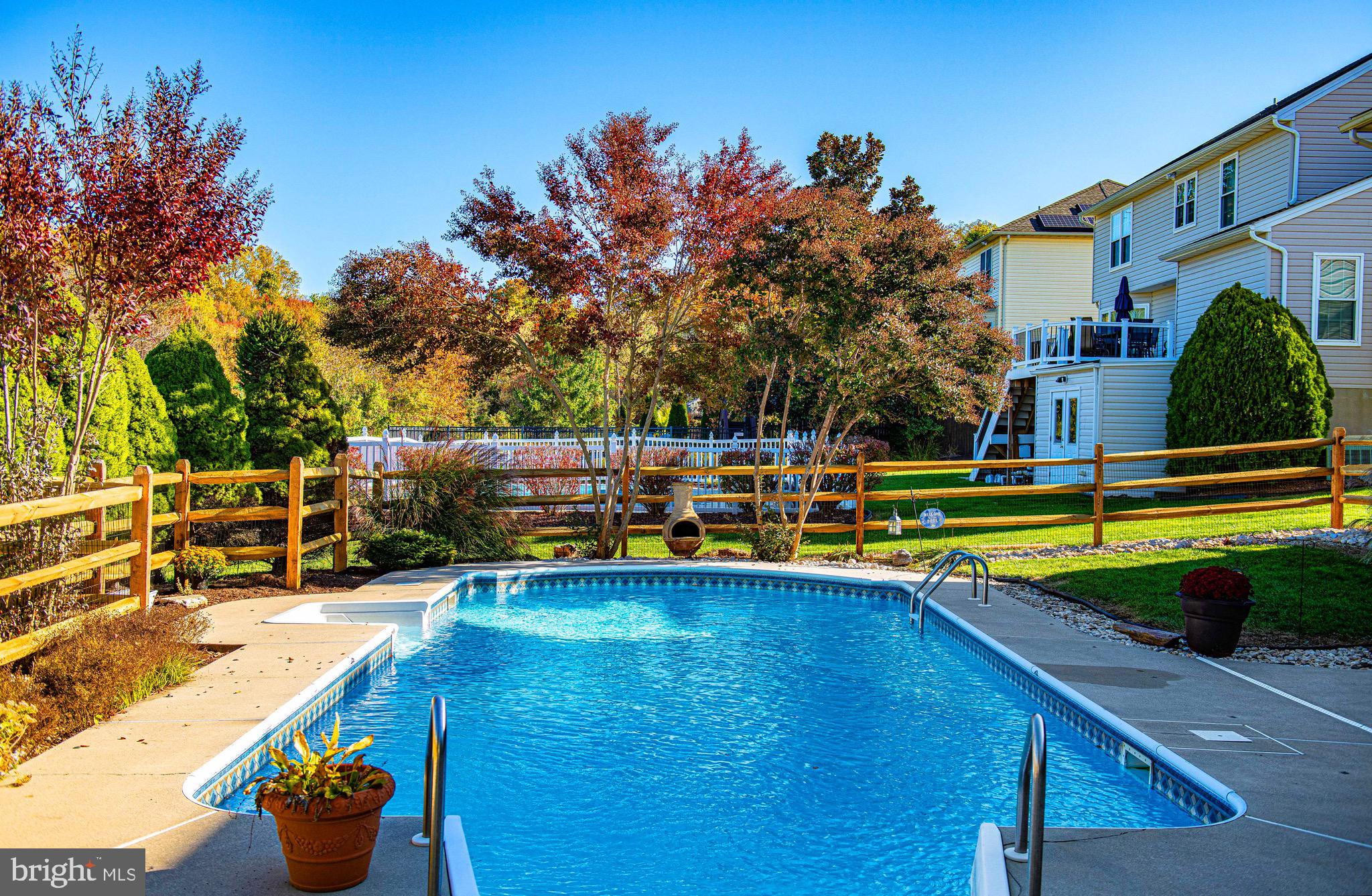 AMYCLAE EAST - Residential