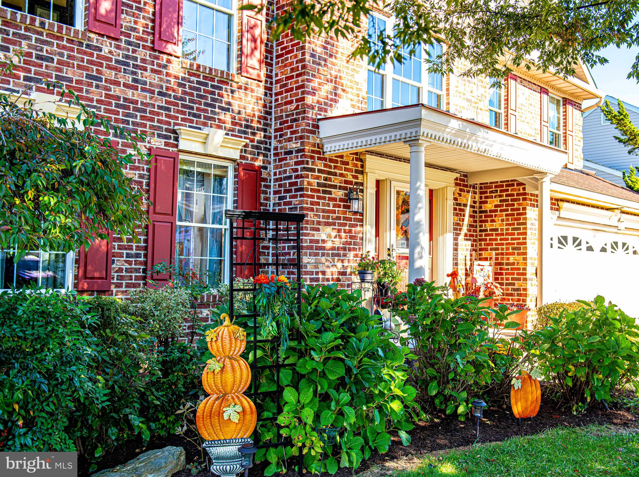 AMYCLAE EAST - Residential