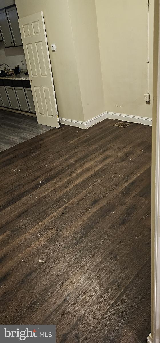 WESTPORT - Residential