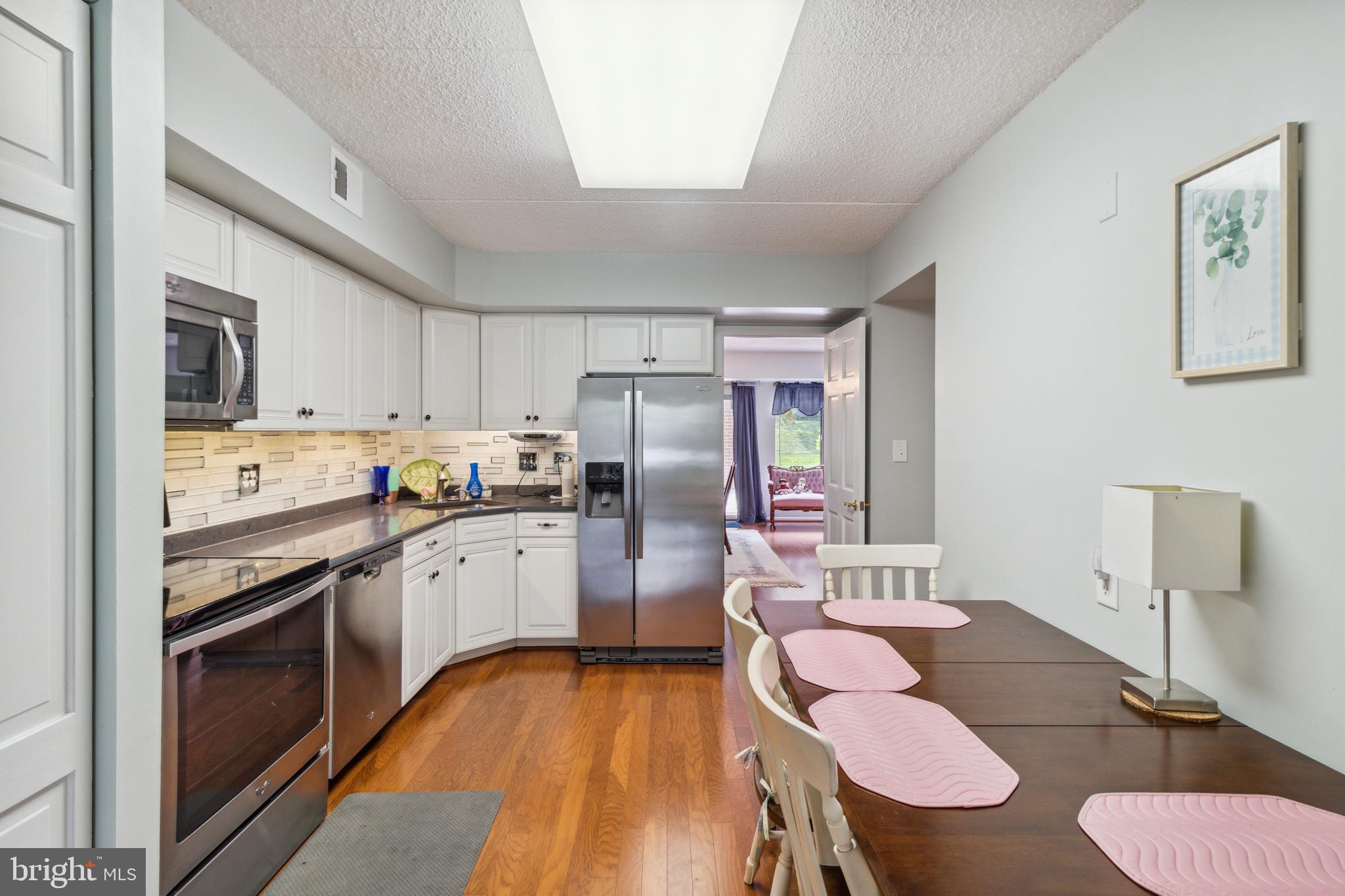 OAKHAMPTON - Residential