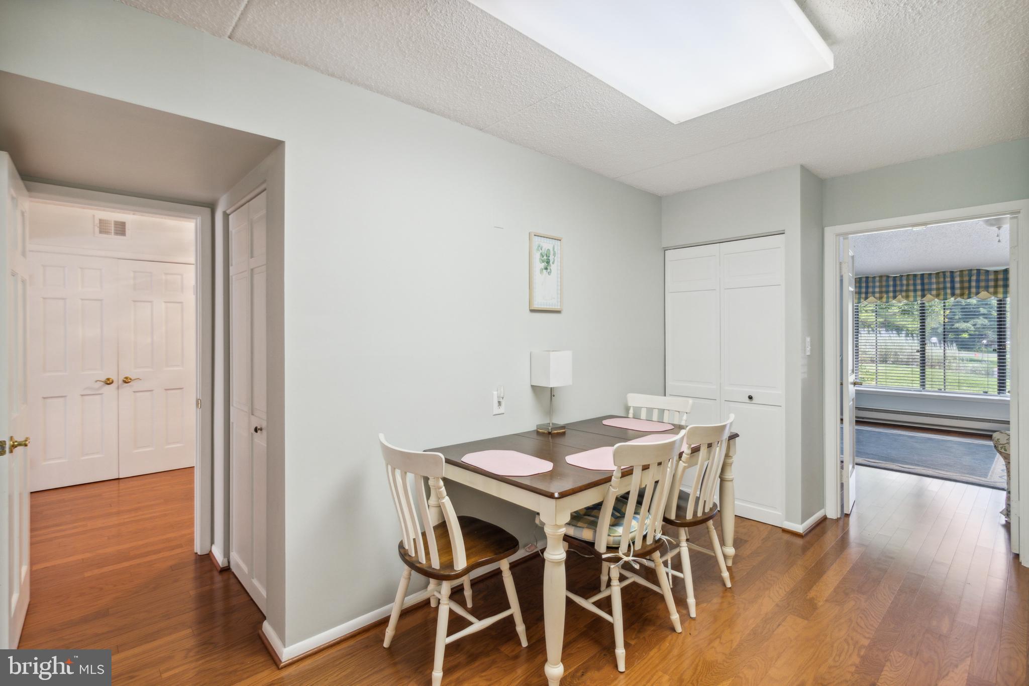 OAKHAMPTON - Residential