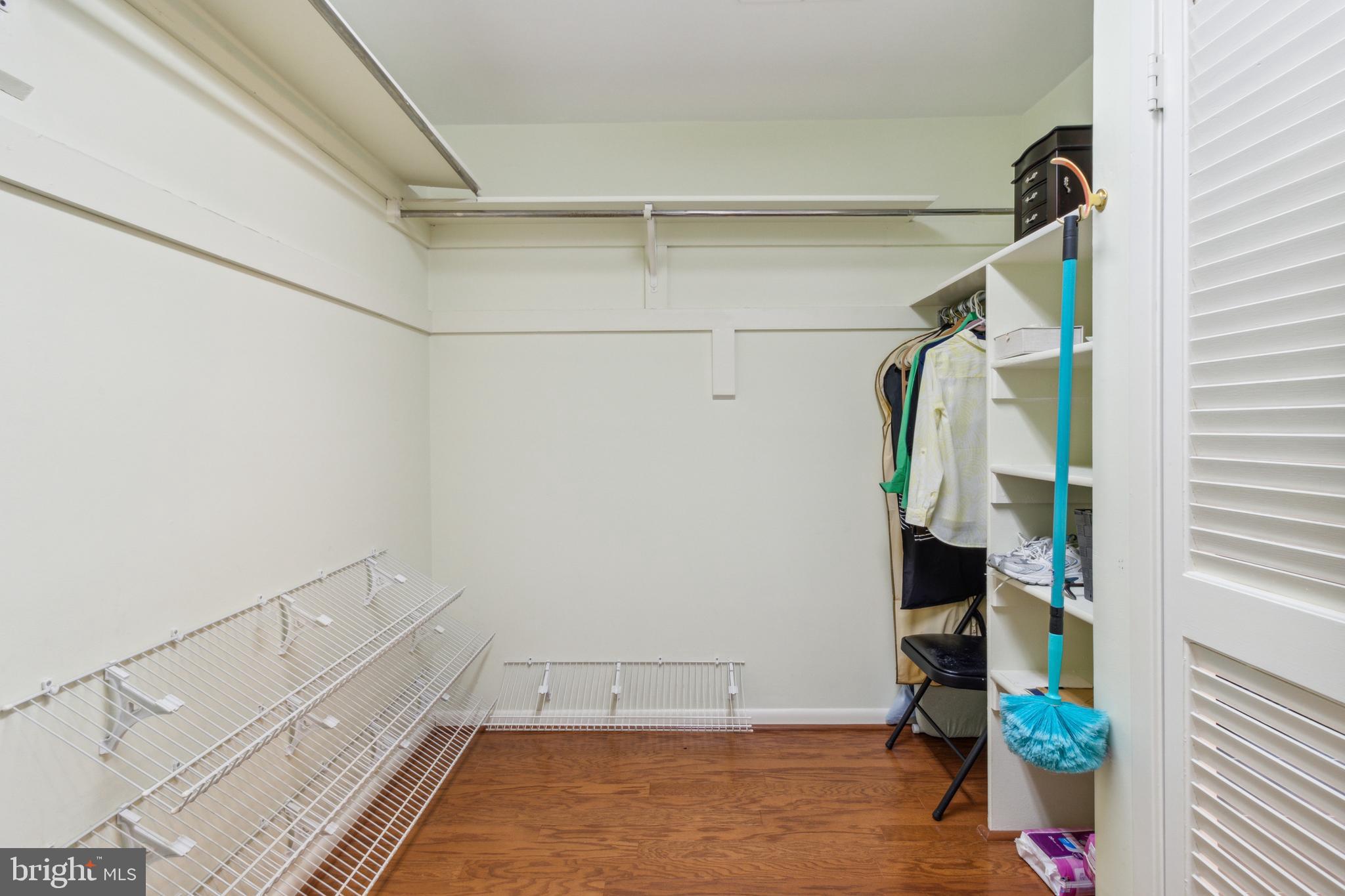 OAKHAMPTON - Residential