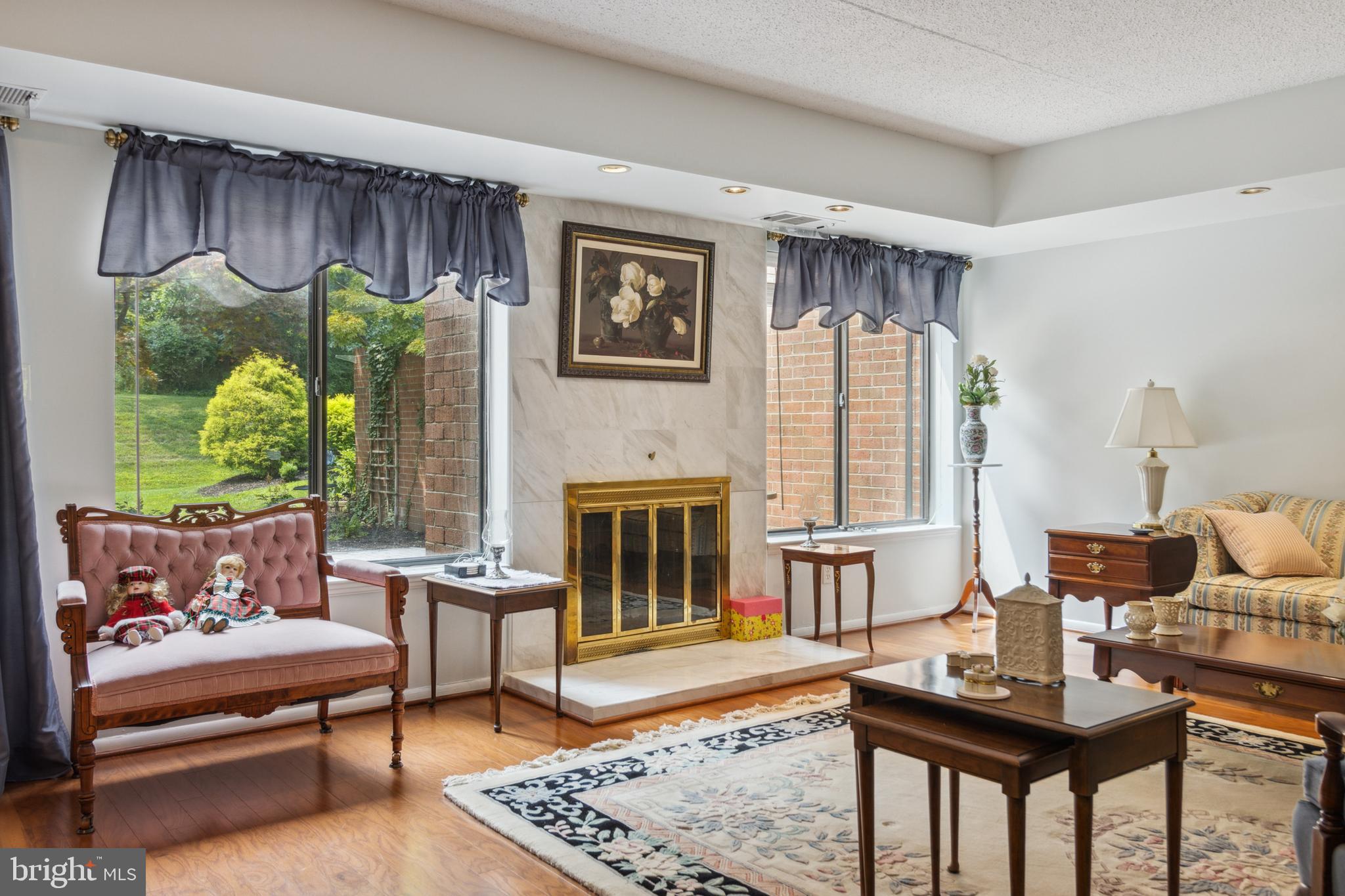 OAKHAMPTON - Residential