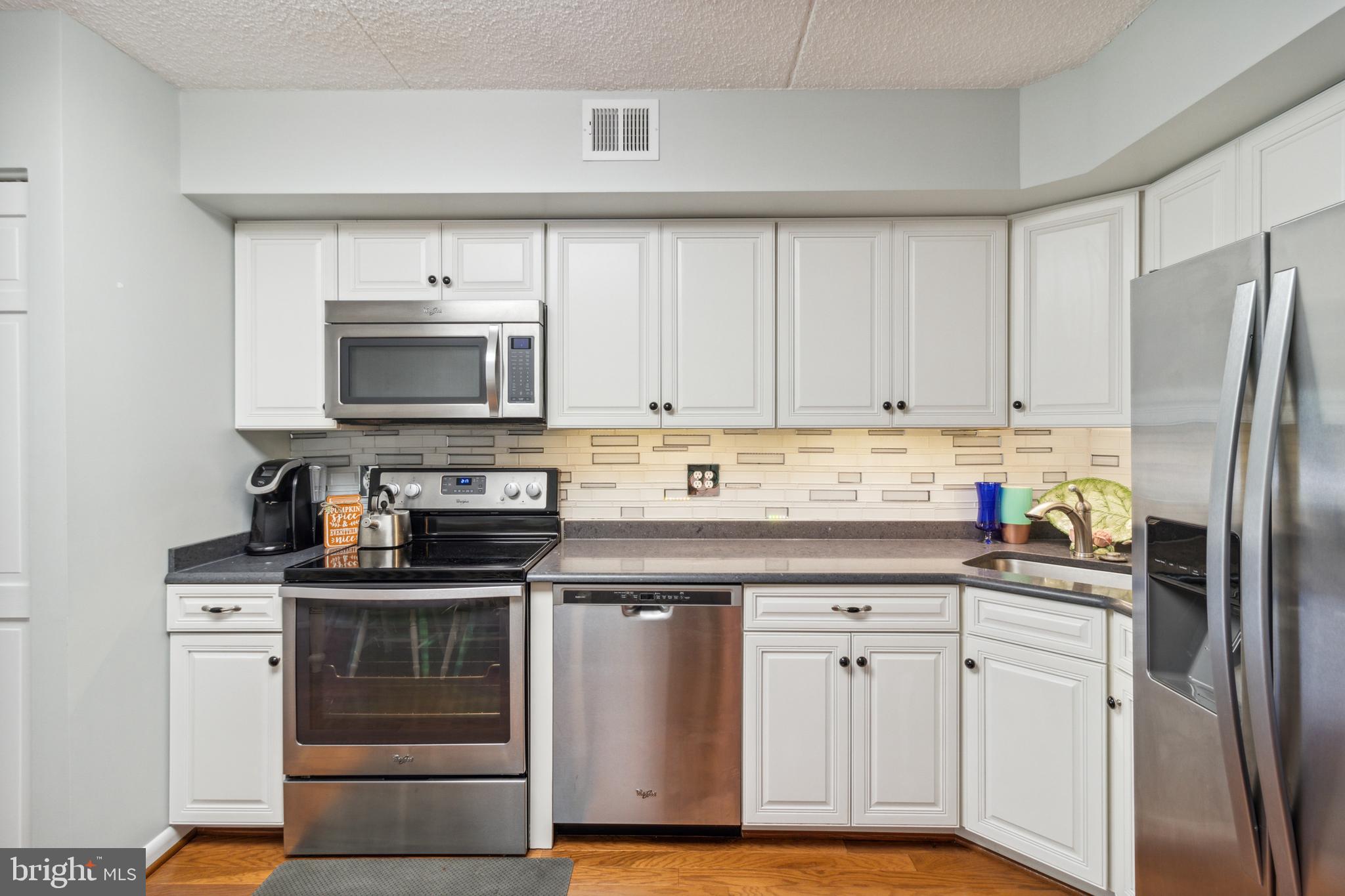 OAKHAMPTON - Residential