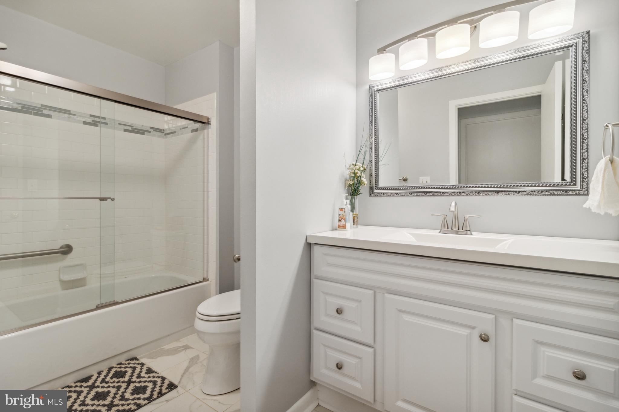 OAKHAMPTON - Residential