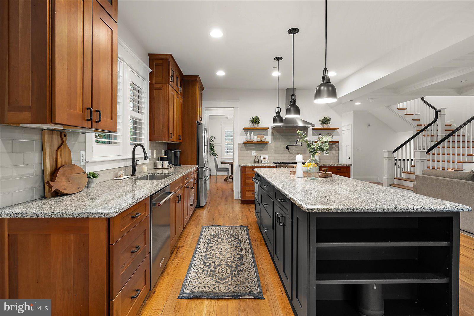 EASTPORT - Residential