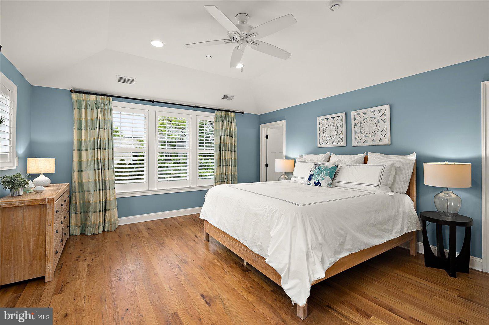 EASTPORT - Residential