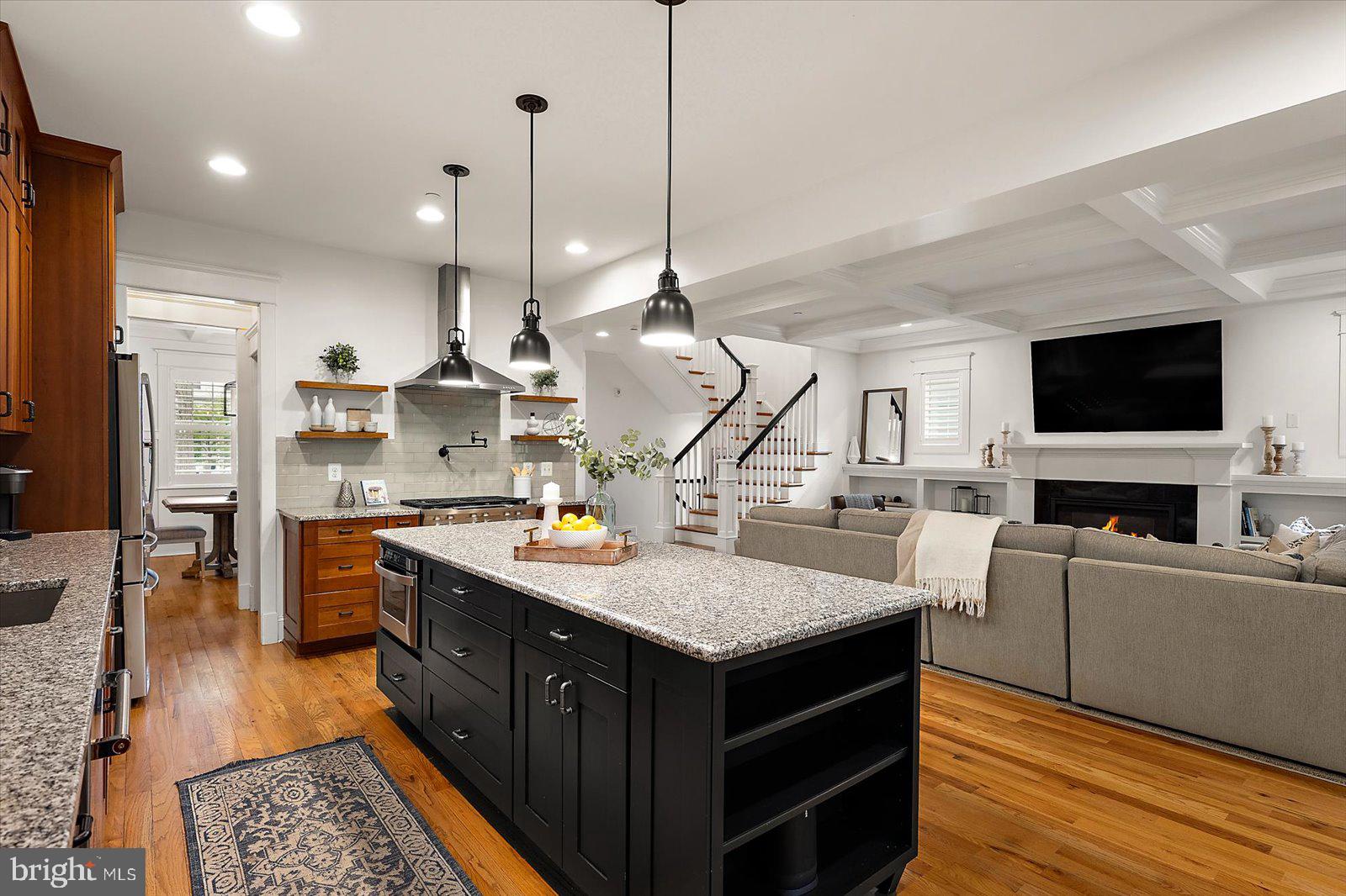 EASTPORT - Residential