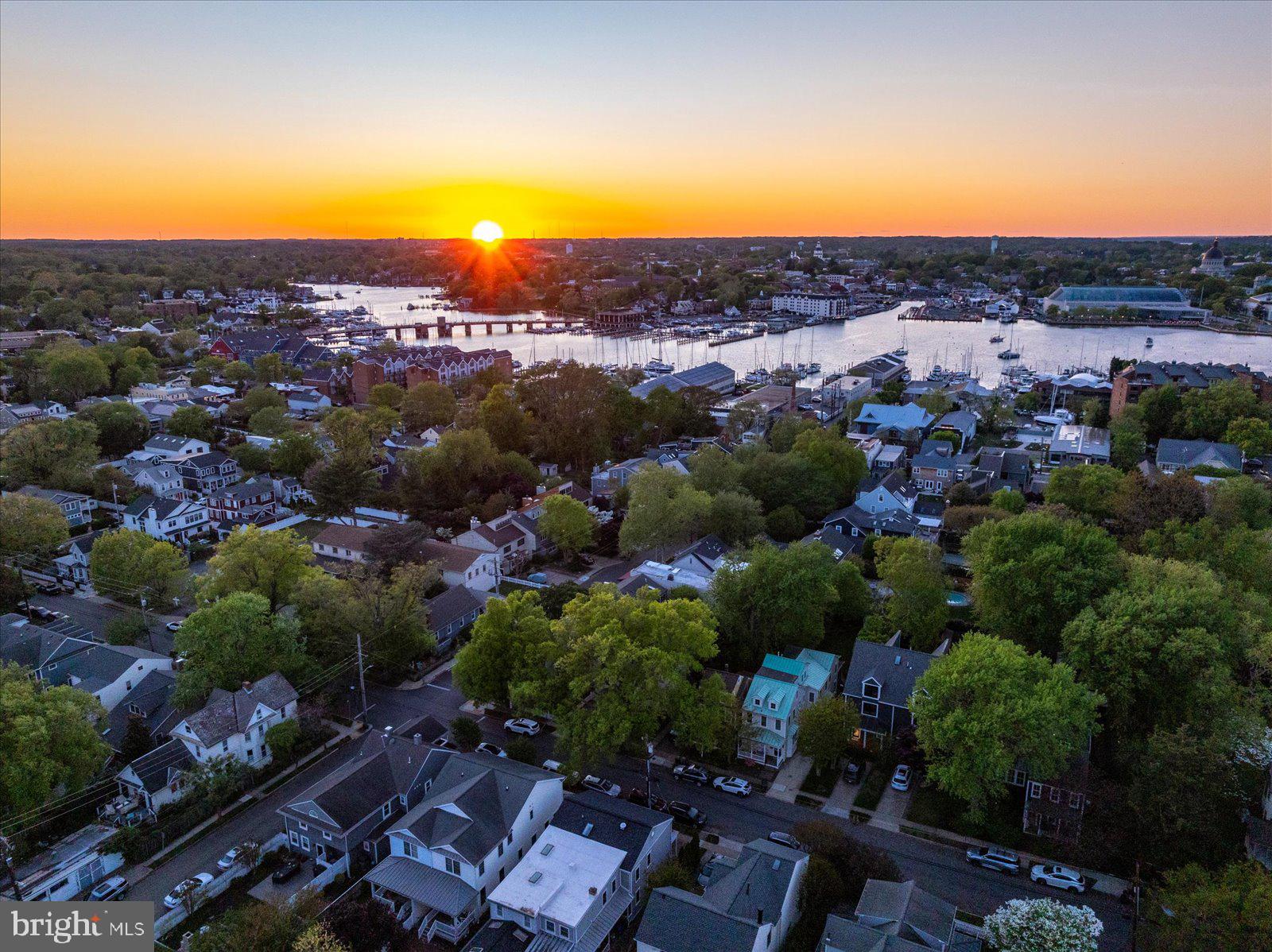 EASTPORT - Residential