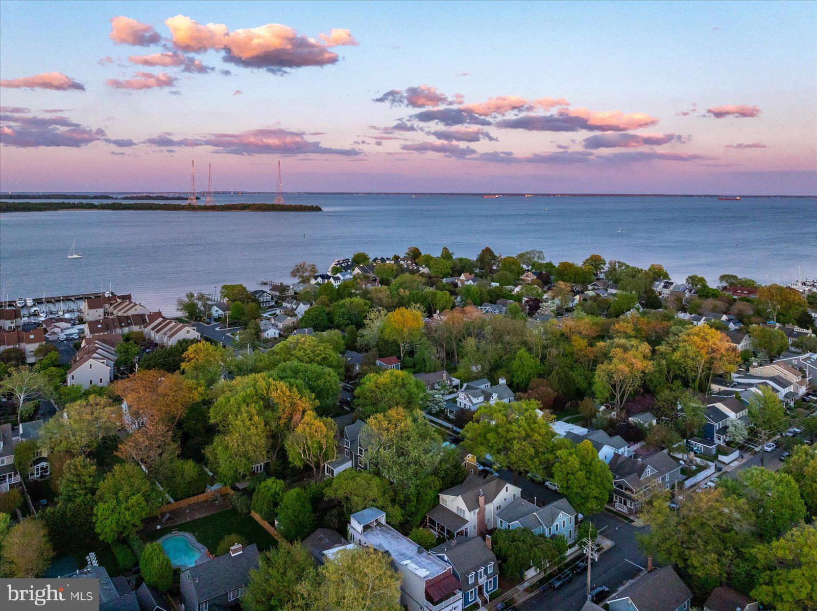 EASTPORT - Residential