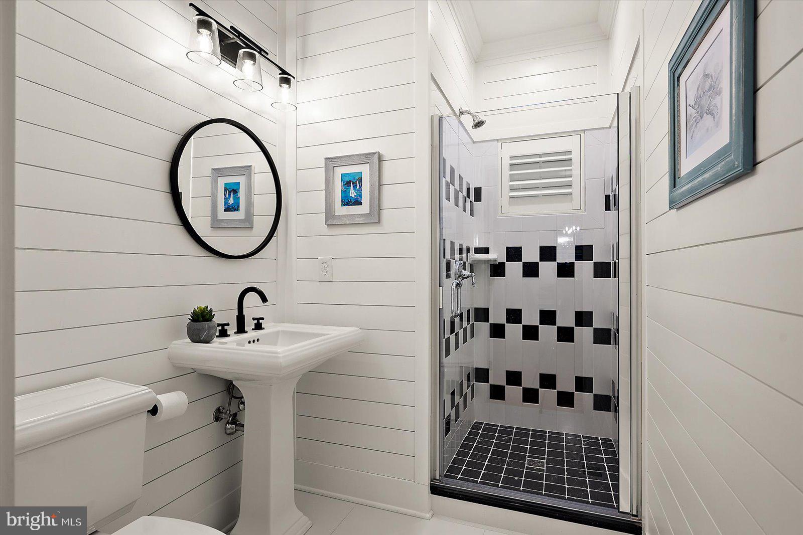 EASTPORT - Residential