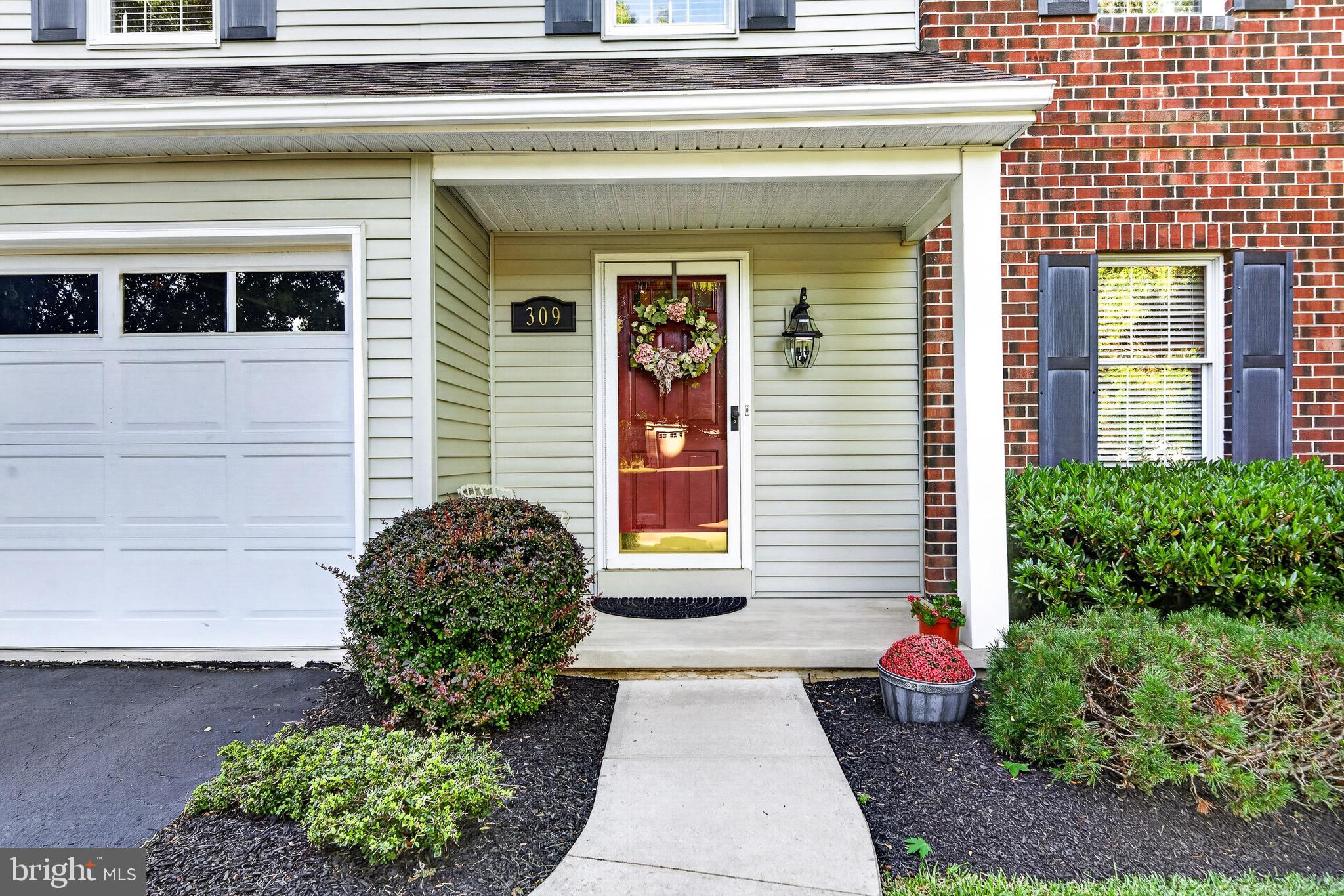 309 ADDISON PLACE