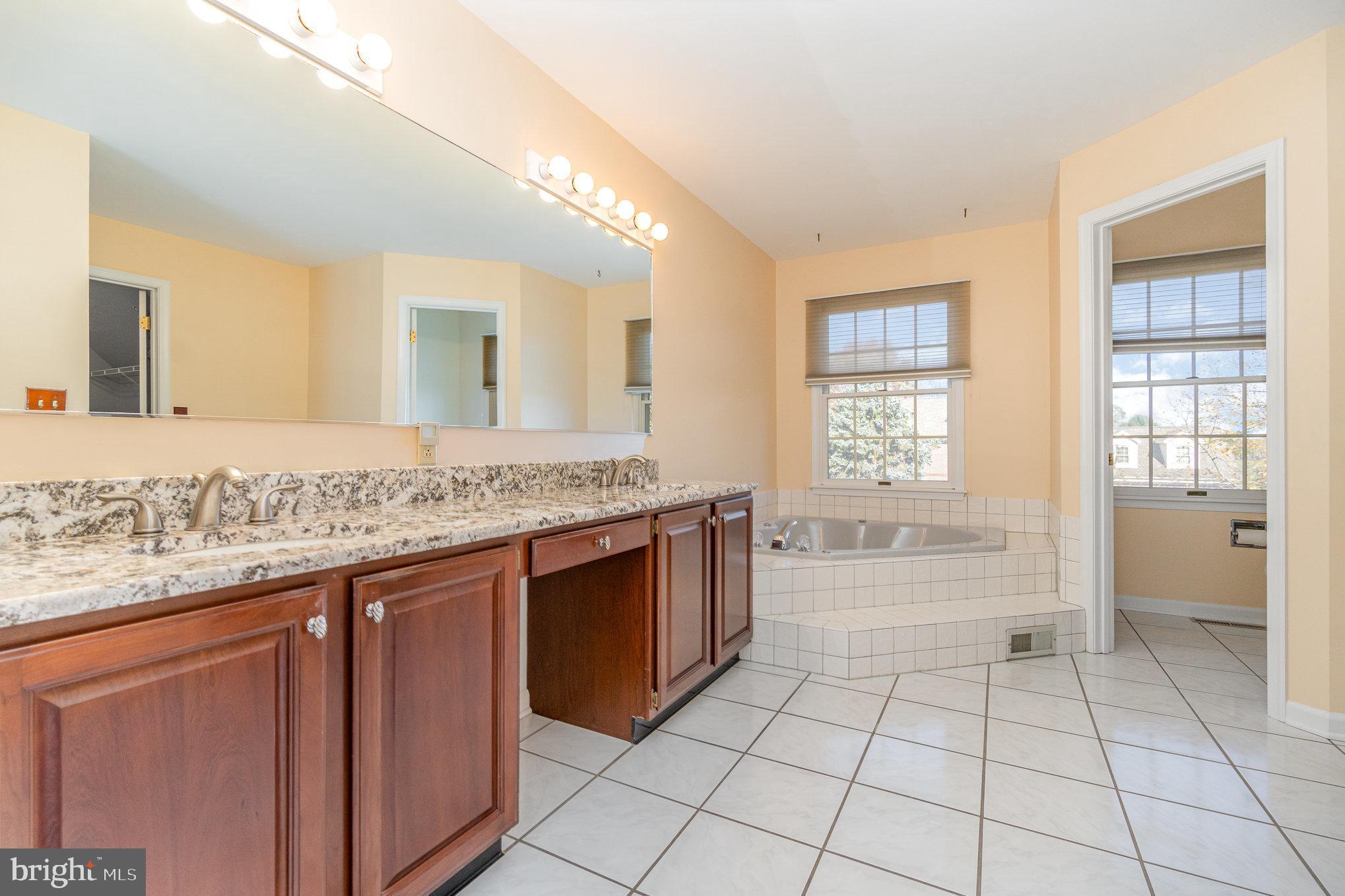 WINDMERE - Residential