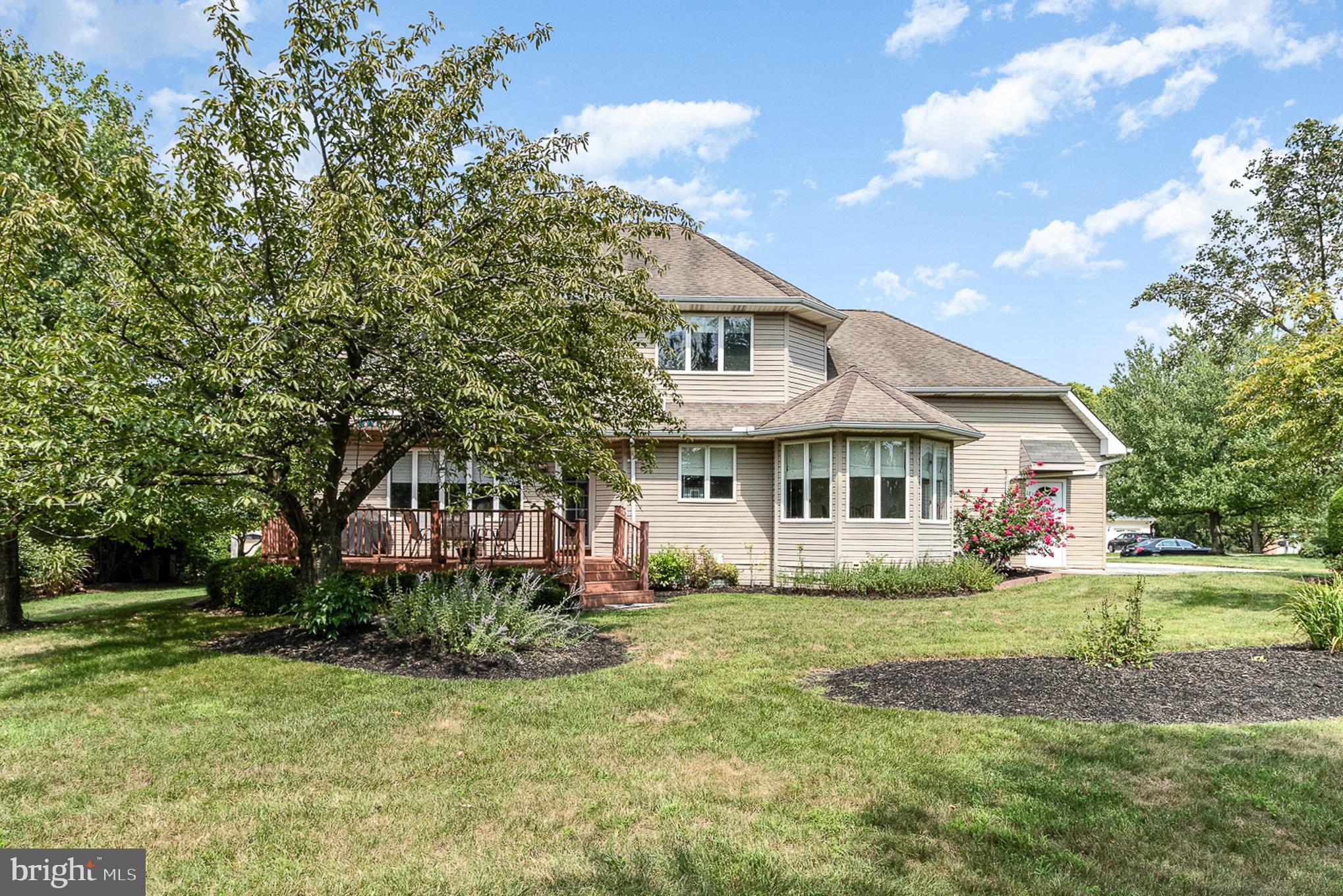 WINDMERE - Residential