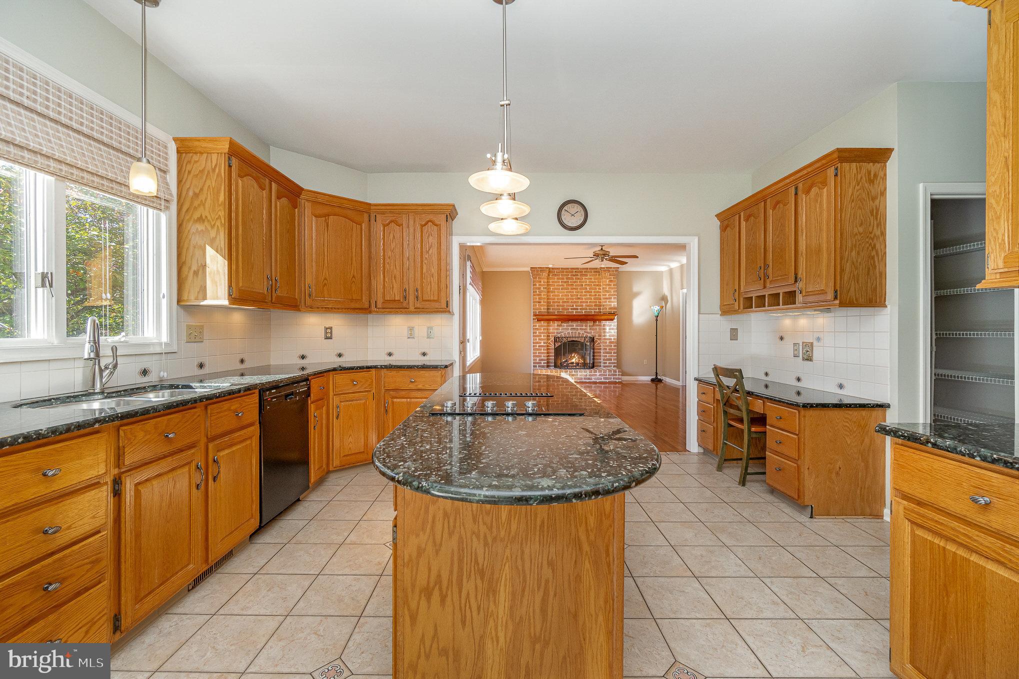 WINDMERE - Residential