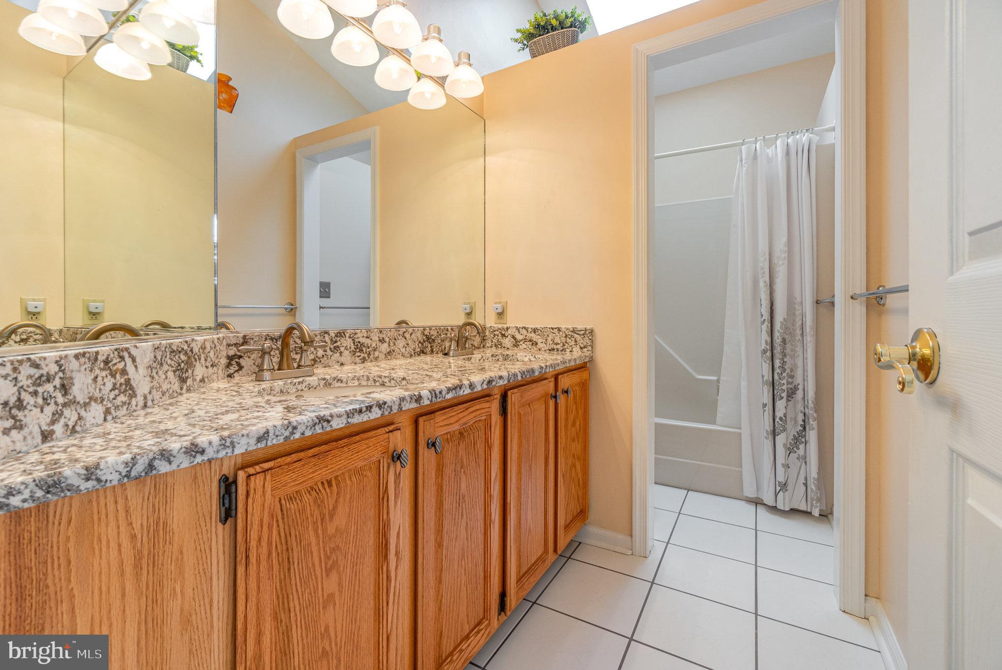 WINDMERE - Residential