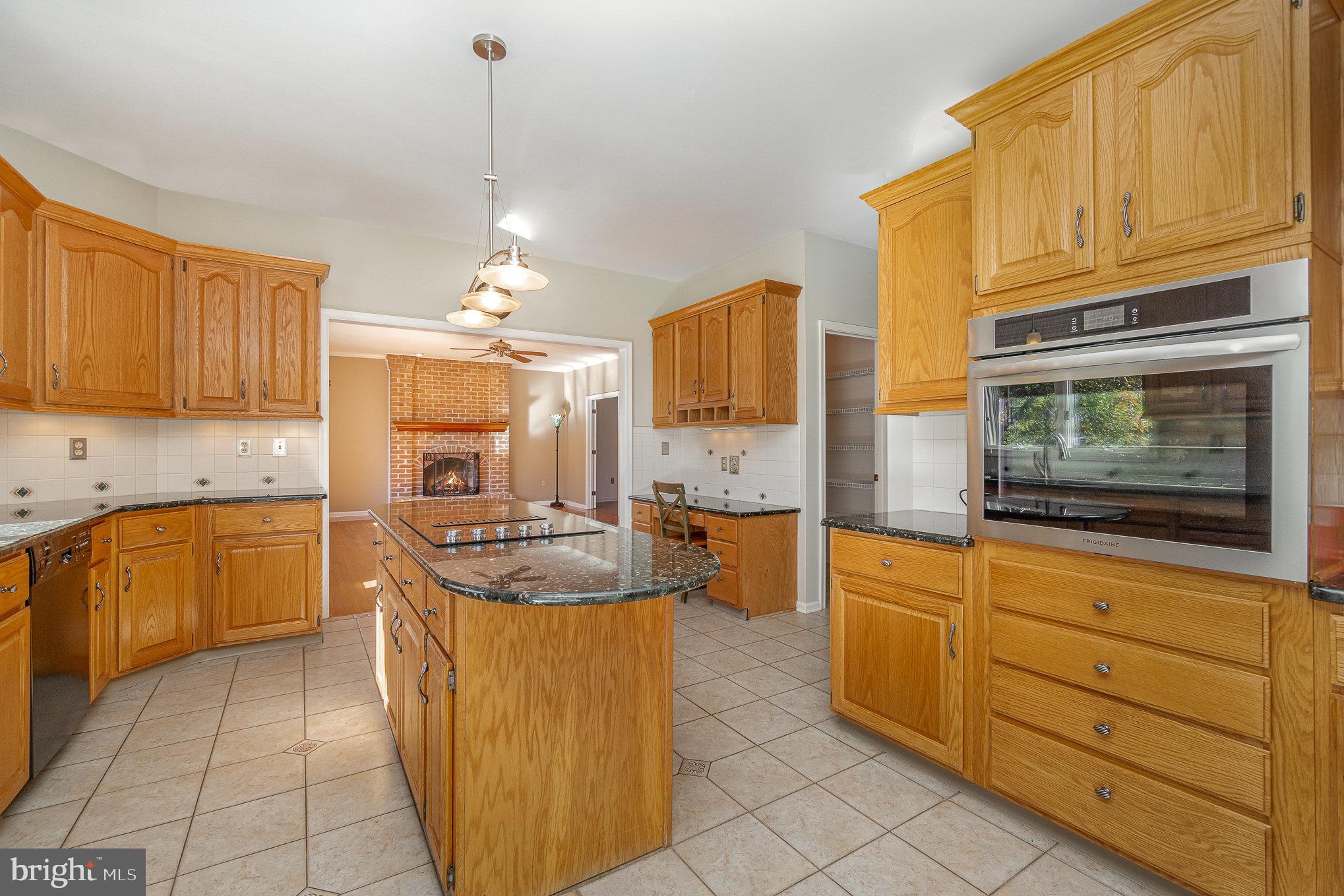 WINDMERE - Residential