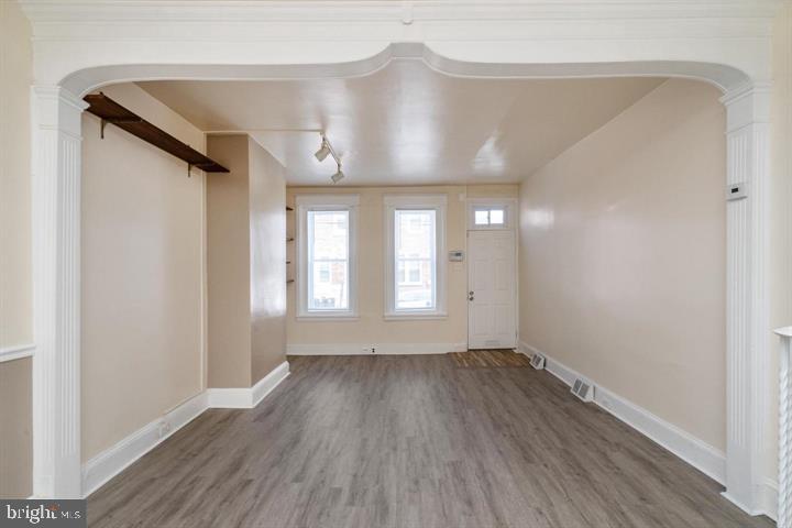 GRAYS FERRY - Residential