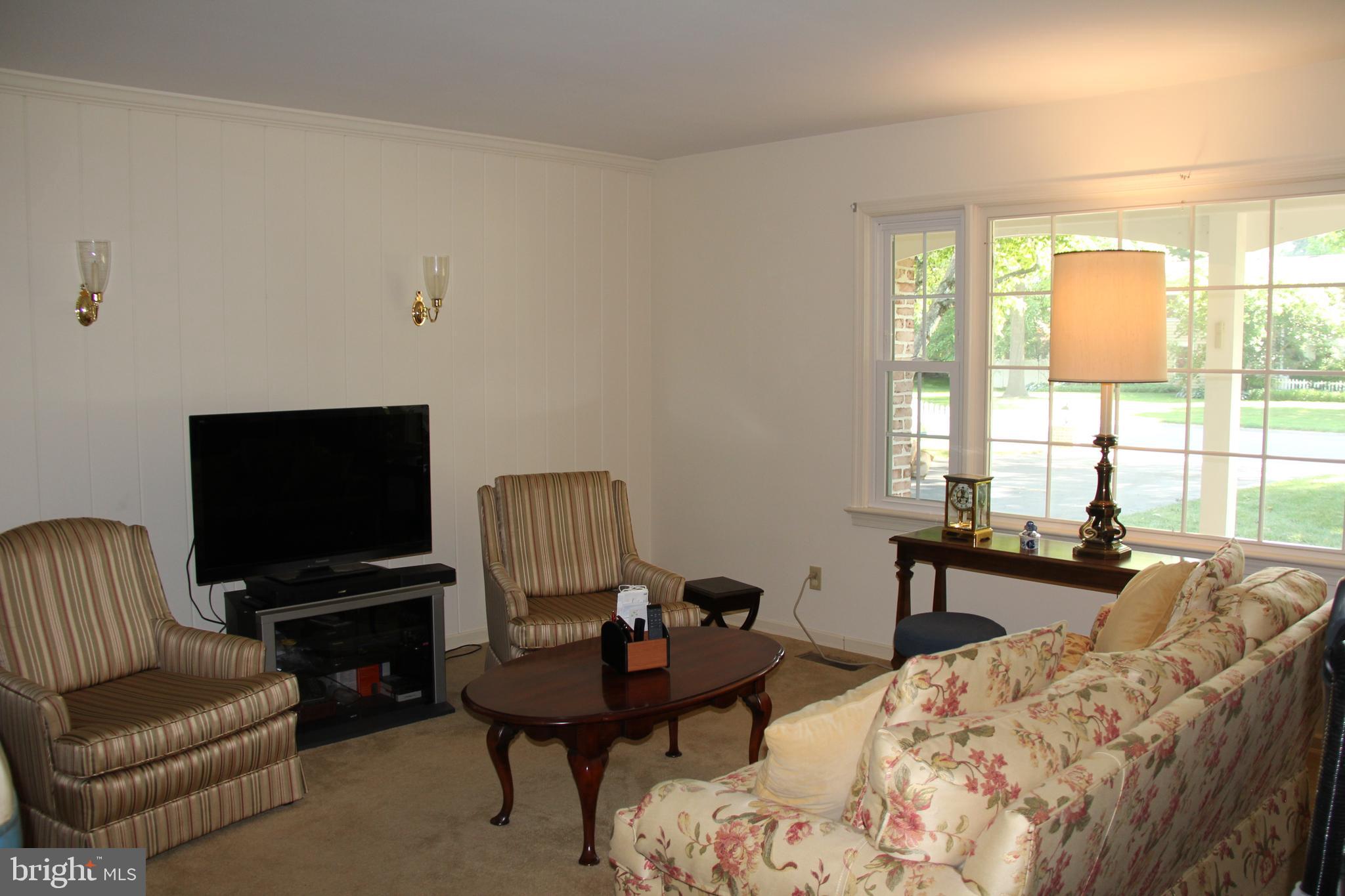 BLOOMINGDALE - Residential