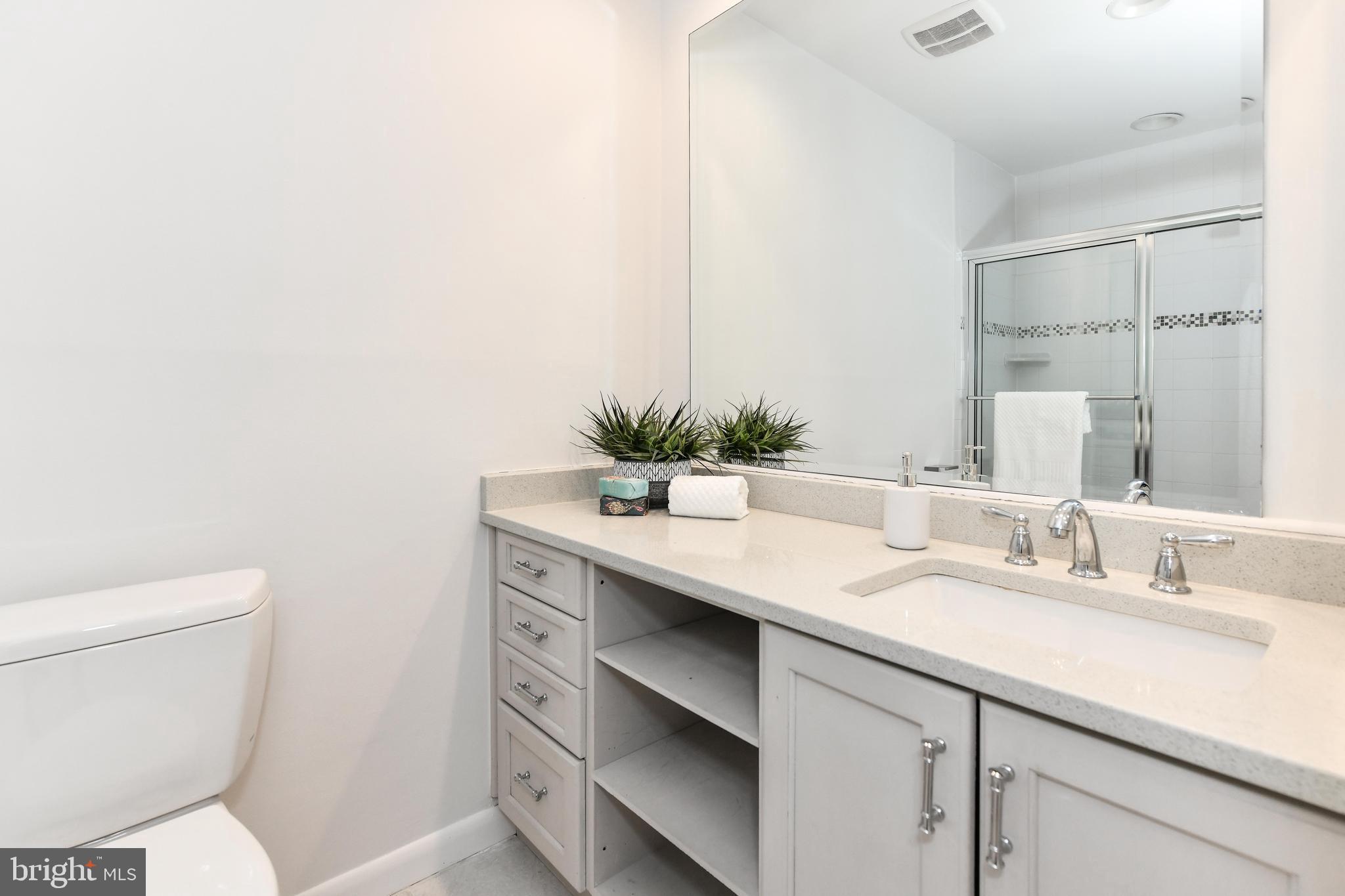 RESTON - Residential