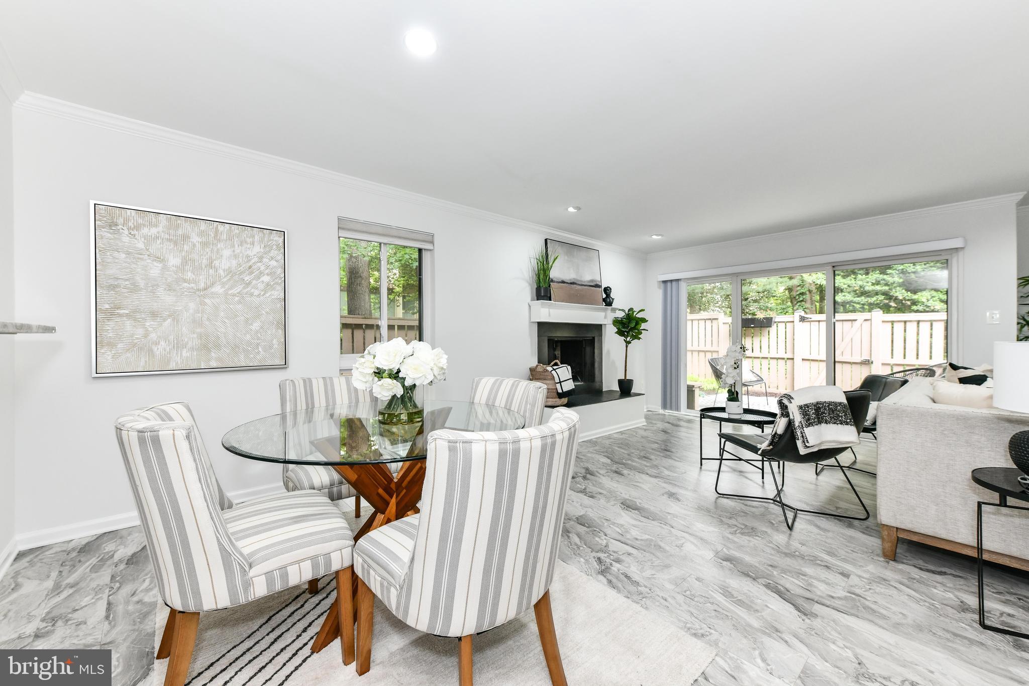 RESTON - Residential