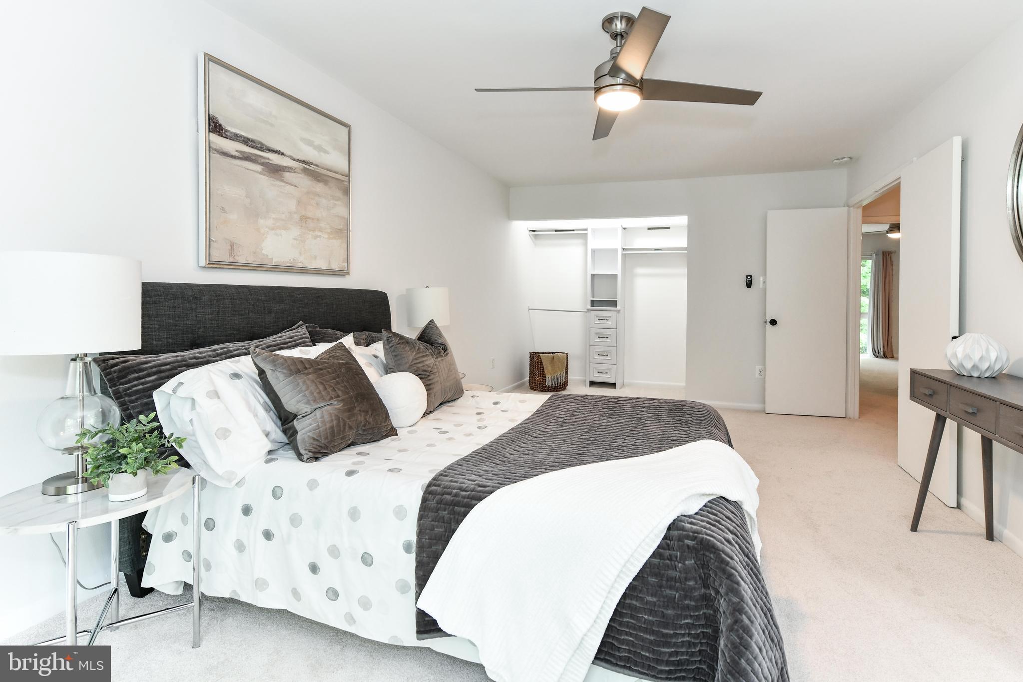RESTON - Residential