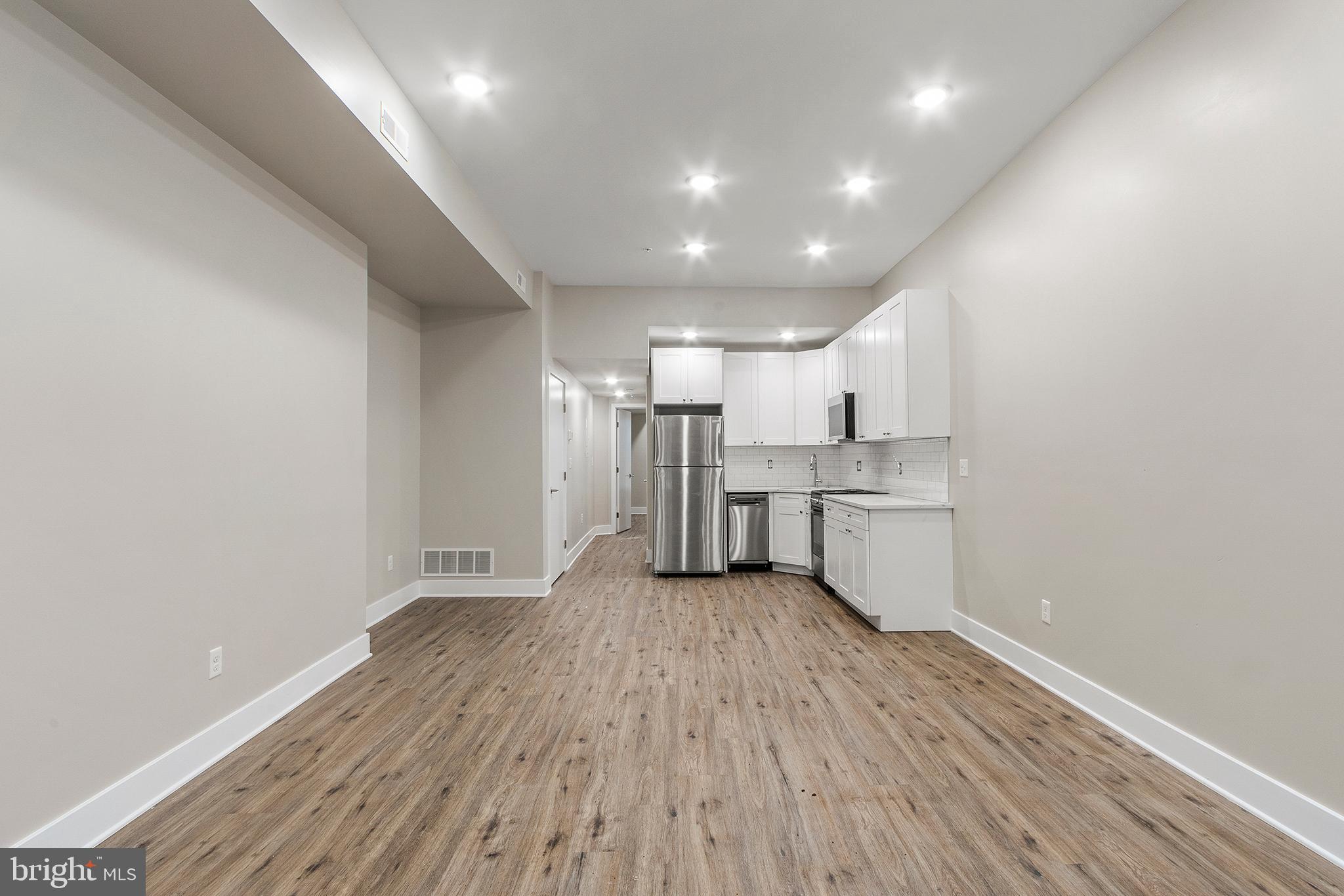 GRADUATE HOSPITAL - Residential Lease