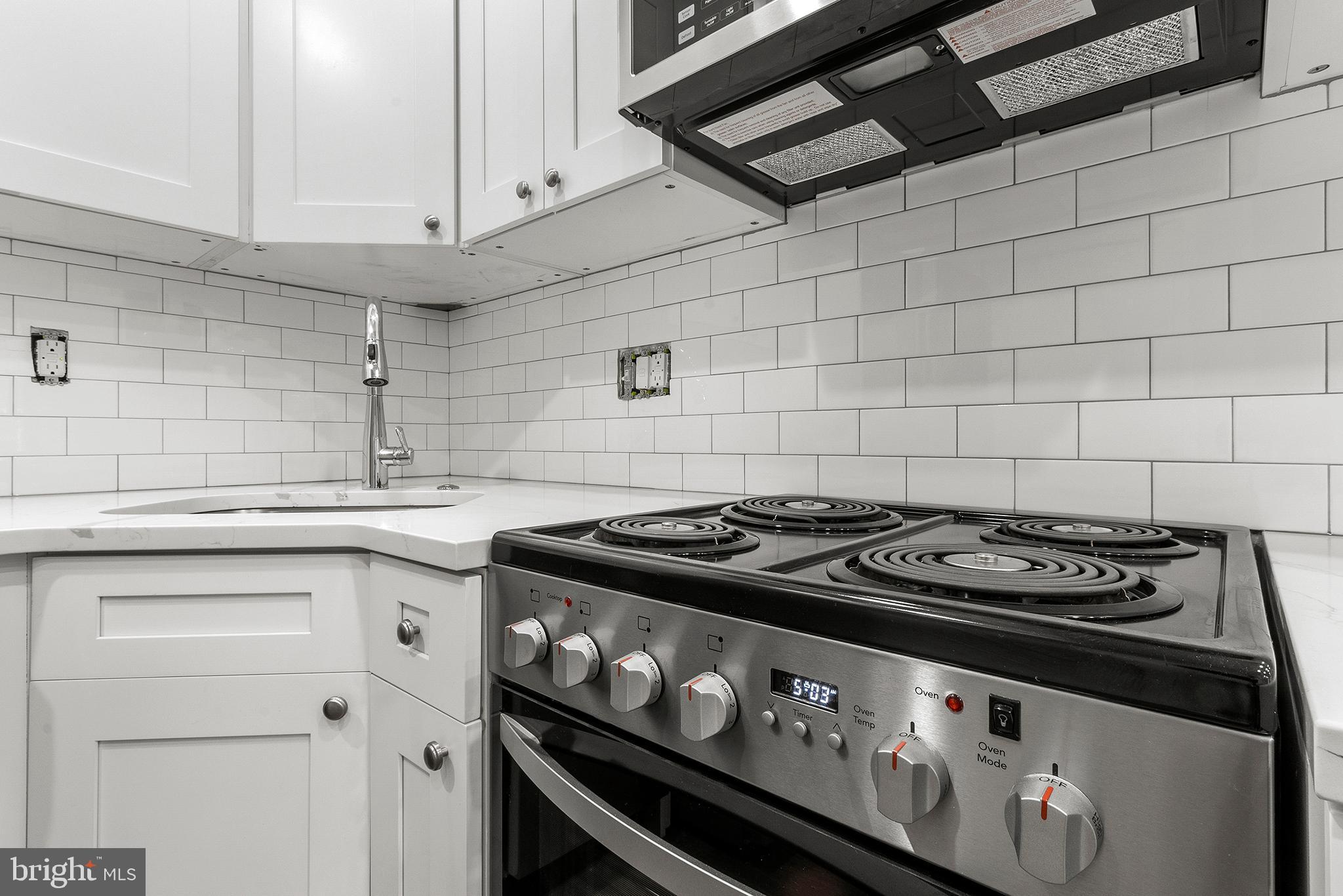 GRADUATE HOSPITAL - Residential Lease