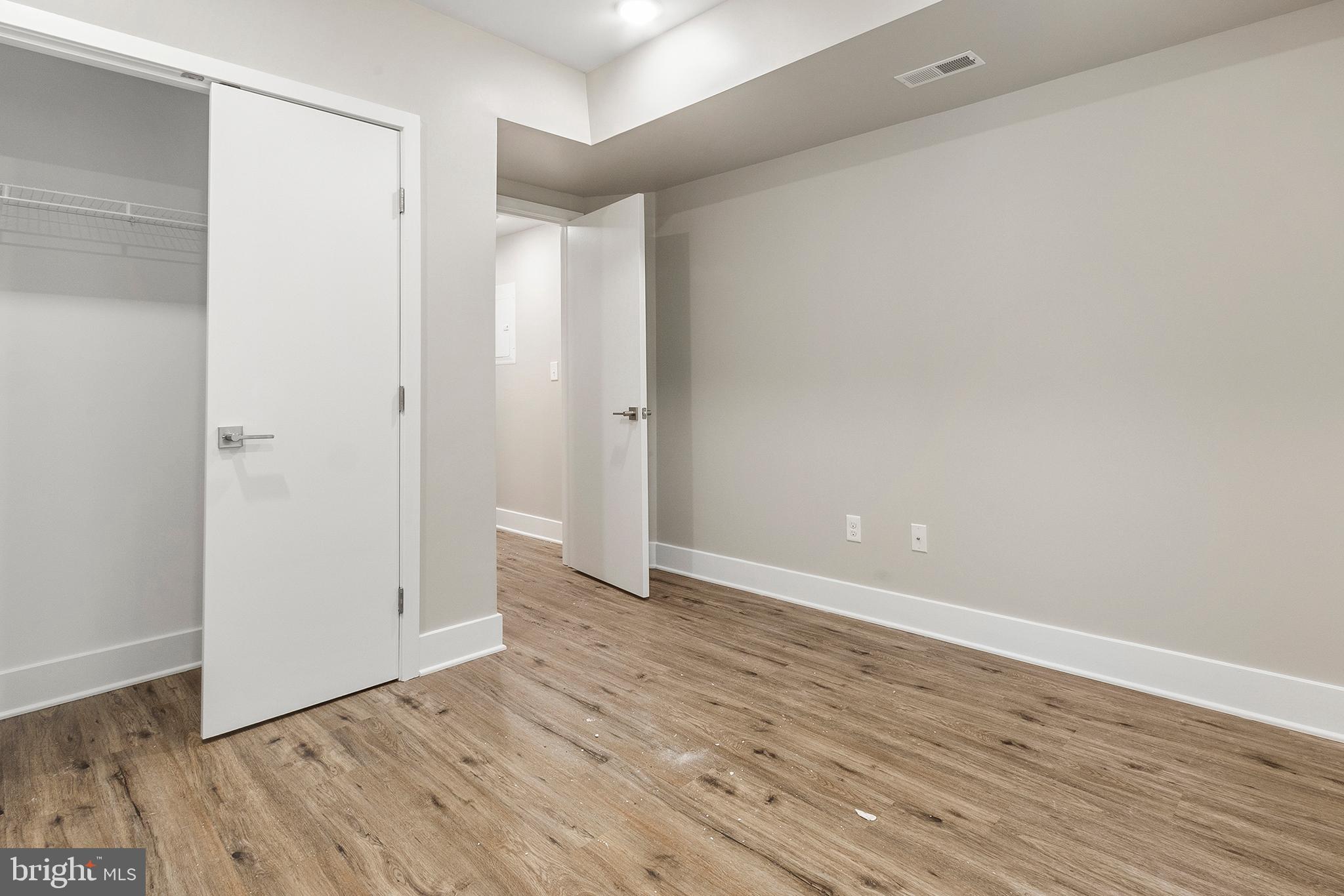 GRADUATE HOSPITAL - Residential Lease