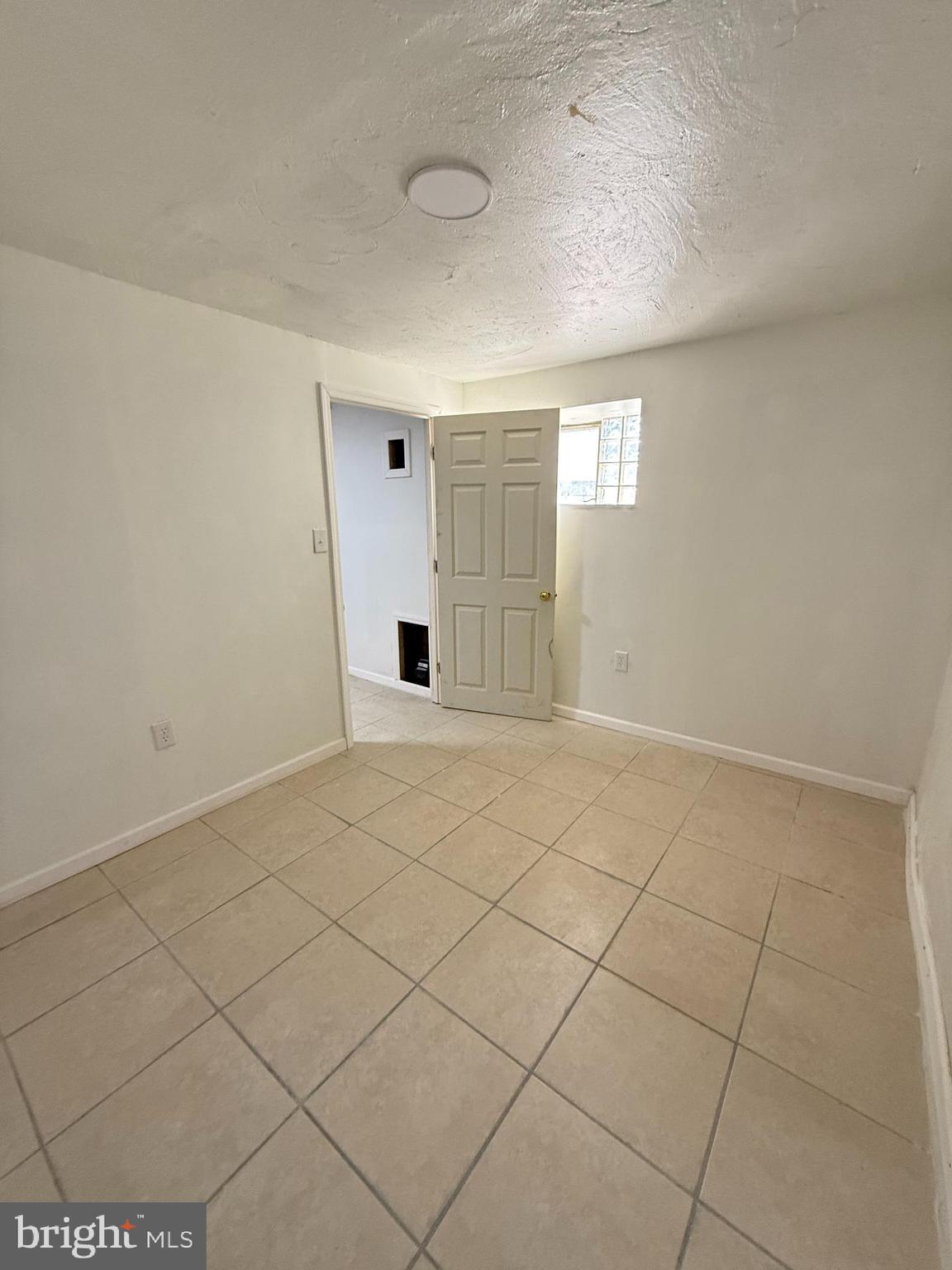 MAYFAIR - Residential