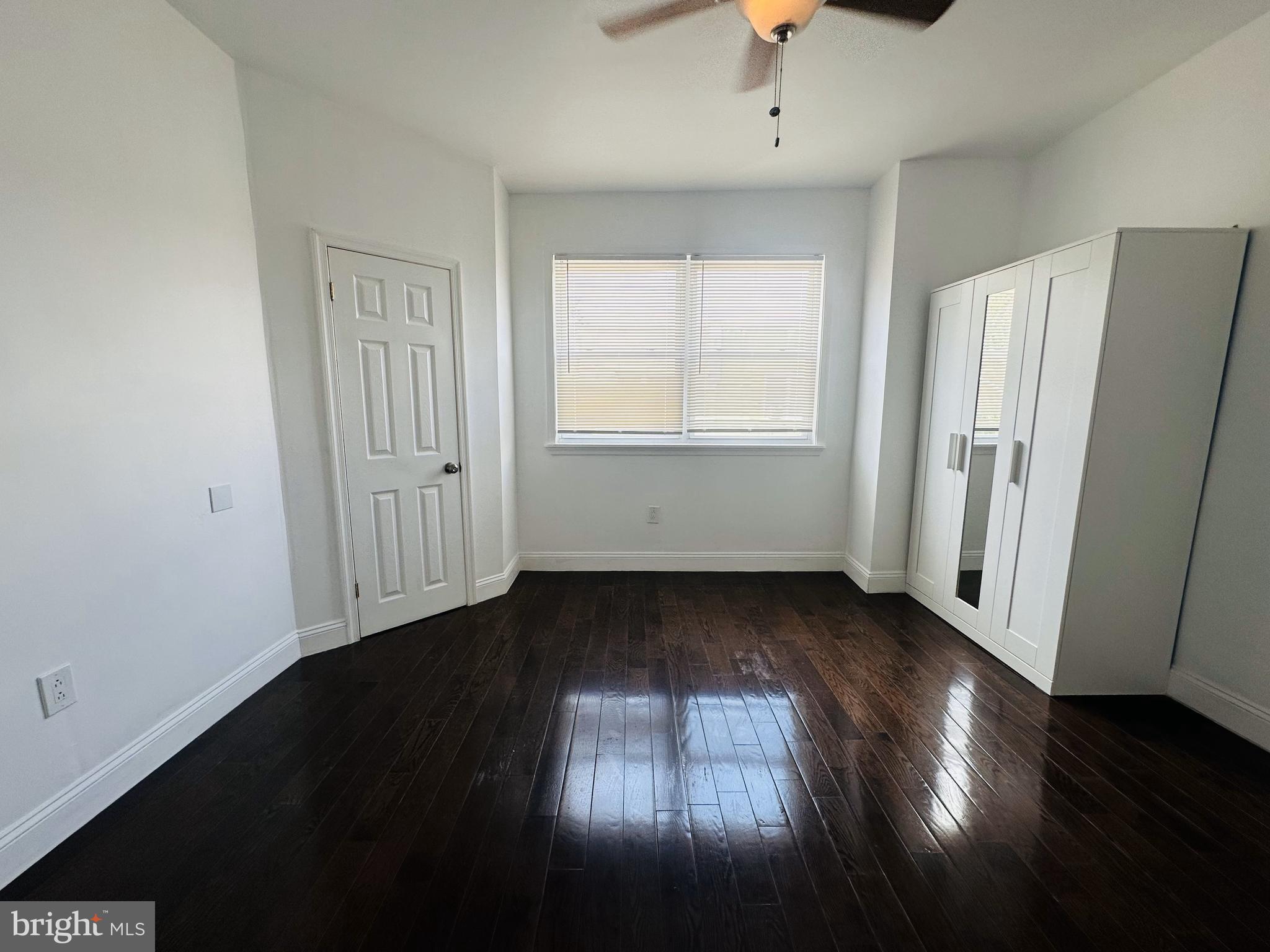 PHILADELPHIA (SOUTH) - Residential