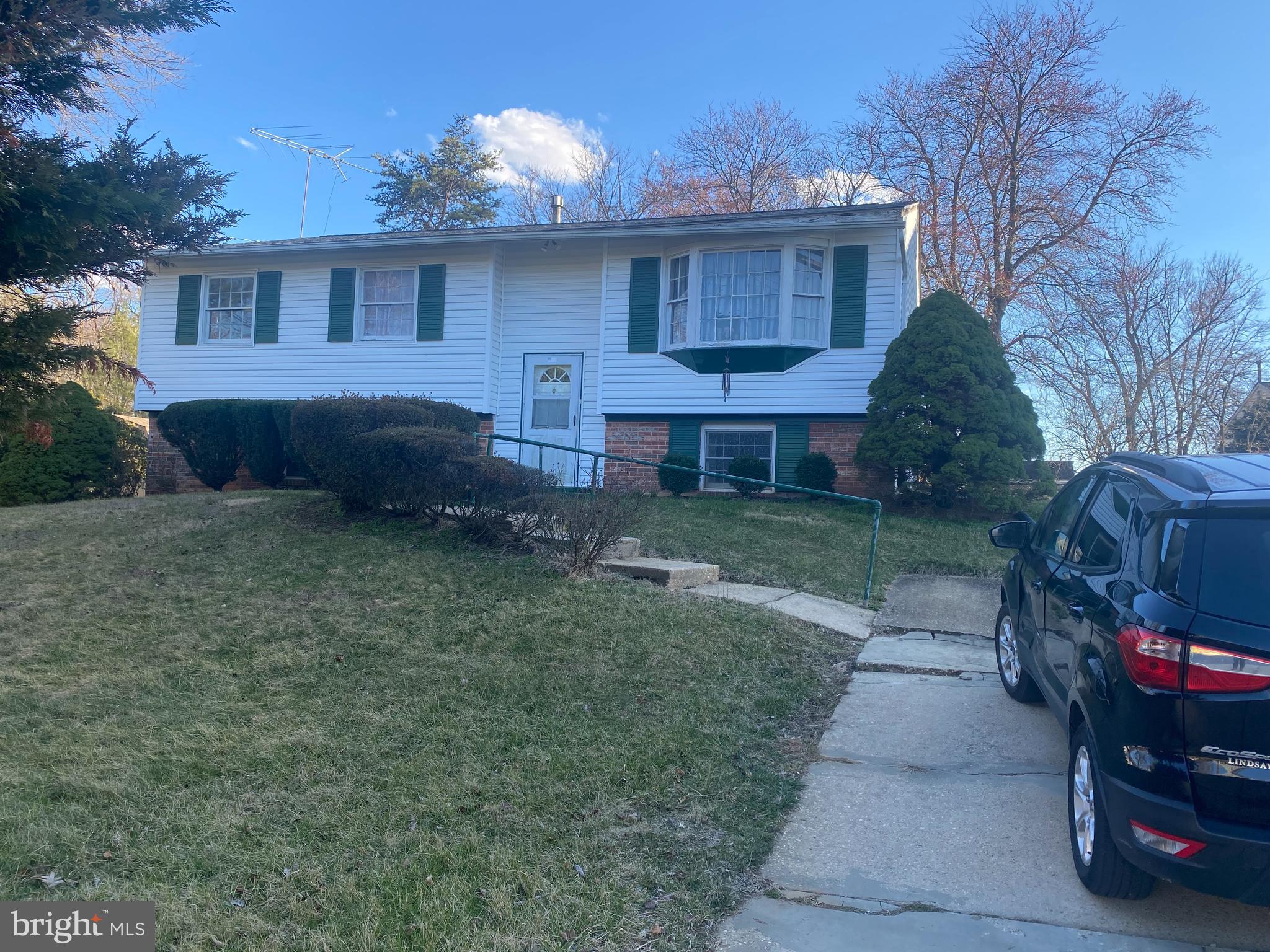 FAIRMONT - Residential