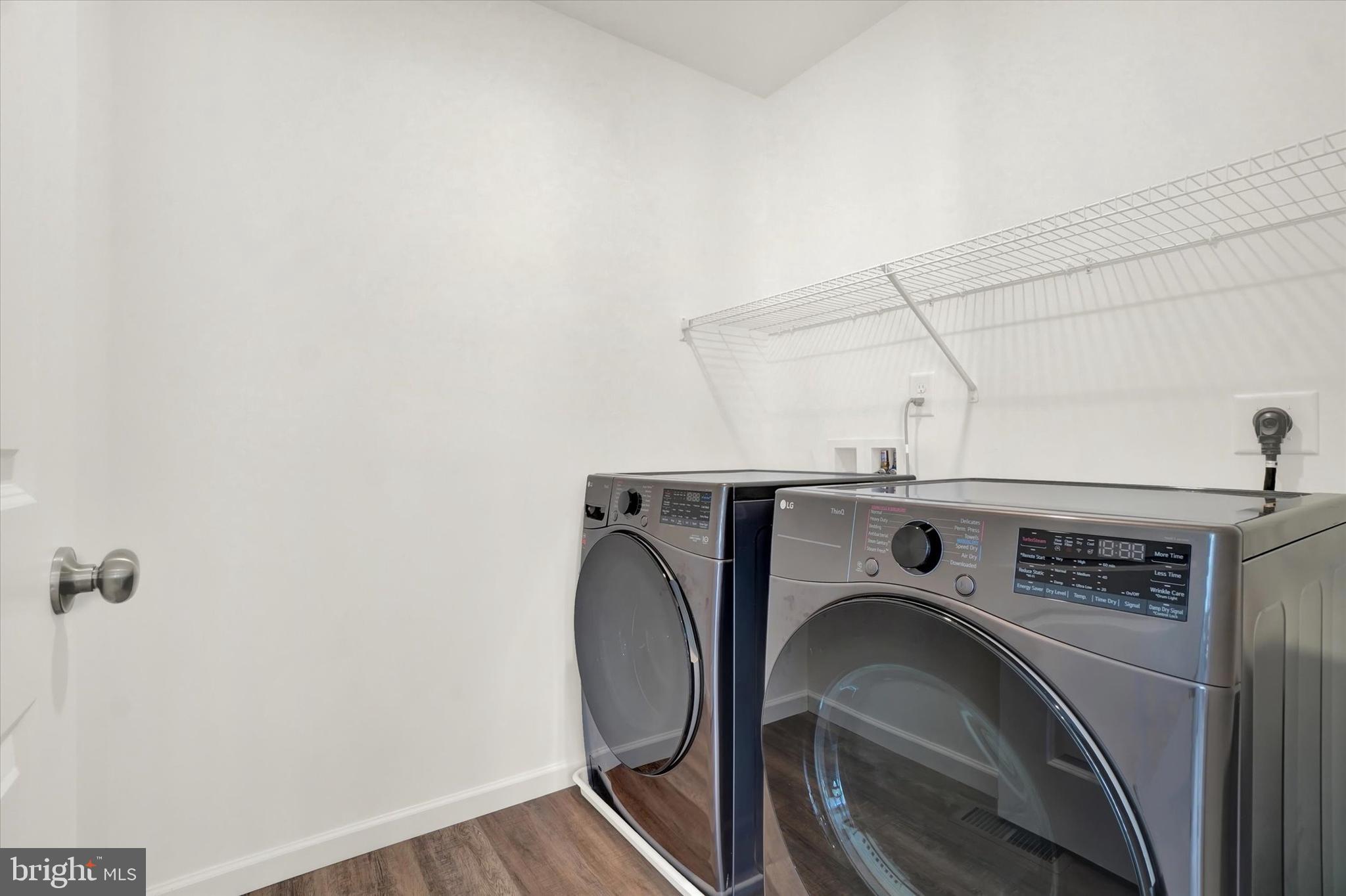 KURTZ SCHOOL VILLAS - Residential