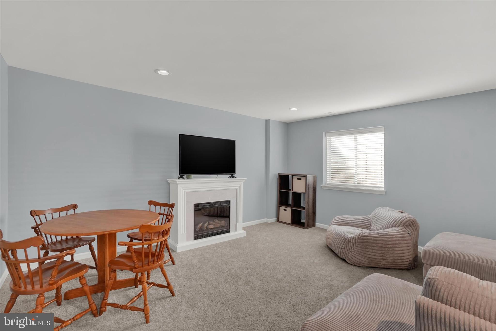 KURTZ SCHOOL VILLAS - Residential