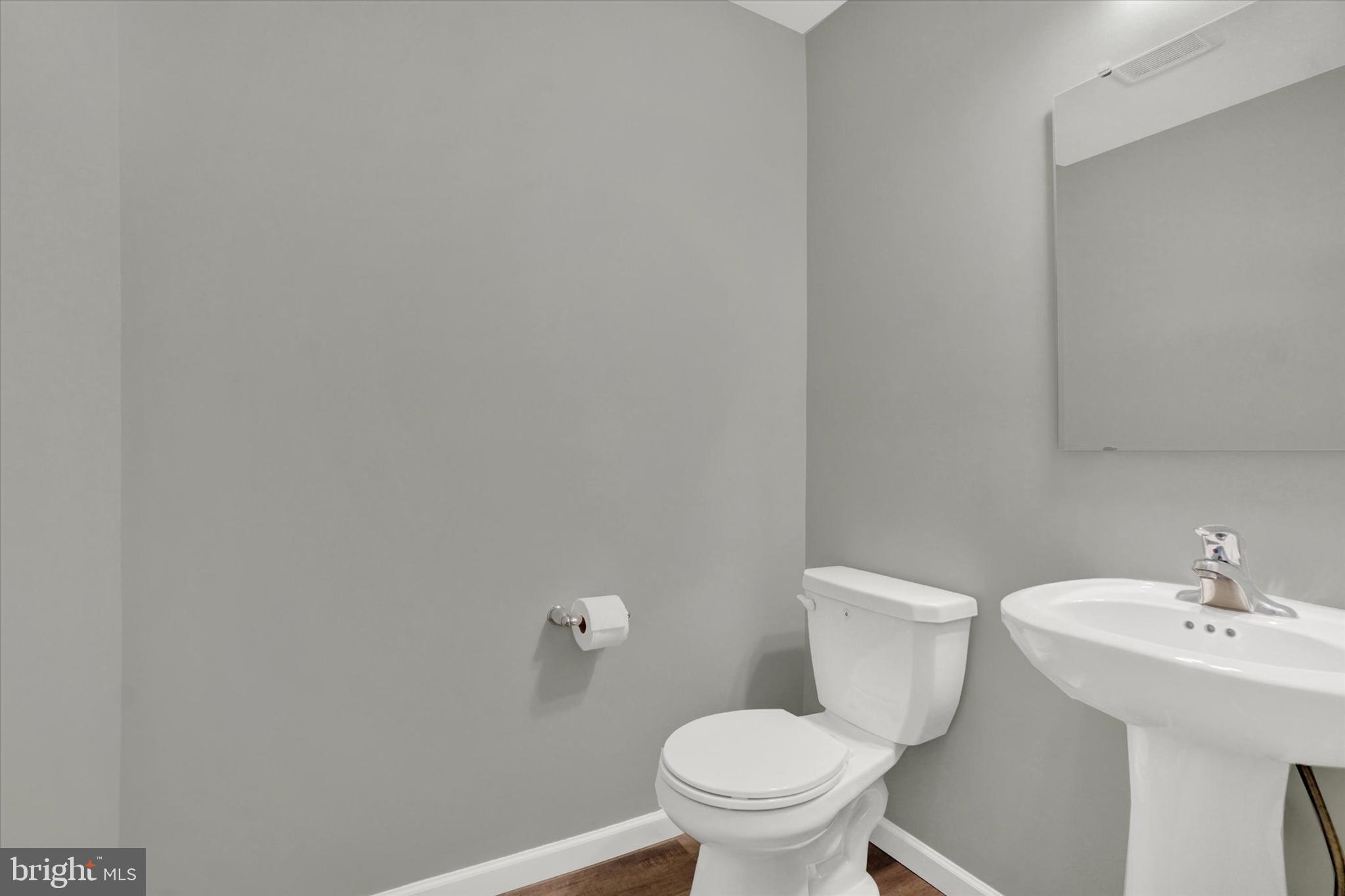 KURTZ SCHOOL VILLAS - Residential