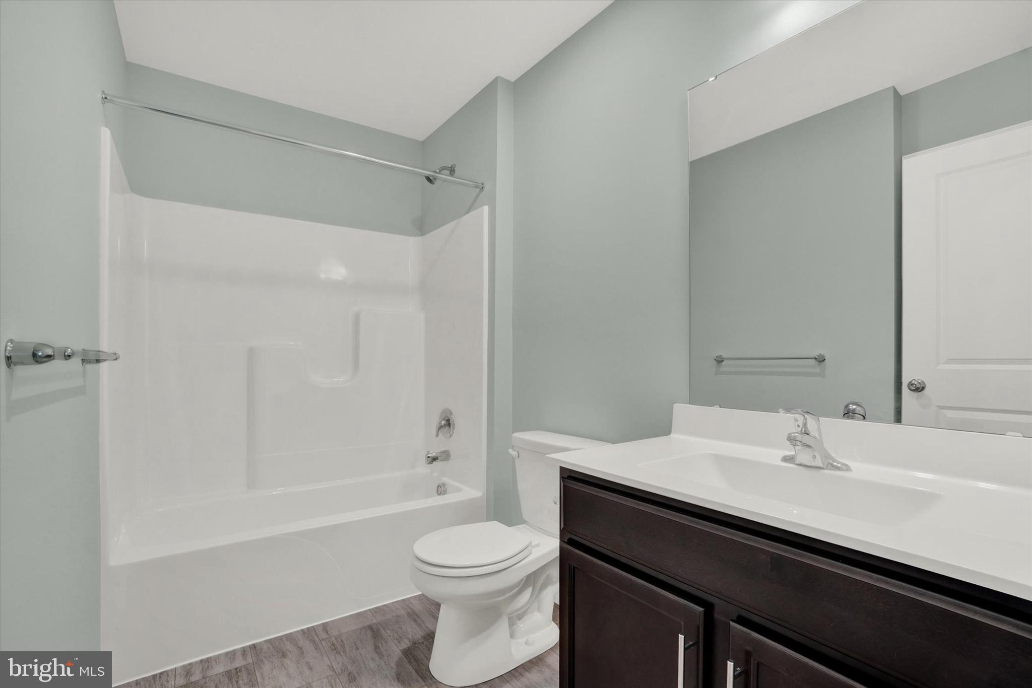 KURTZ SCHOOL VILLAS - Residential