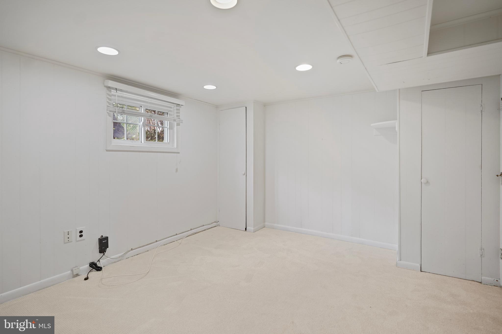 WOODMOOR - Residential