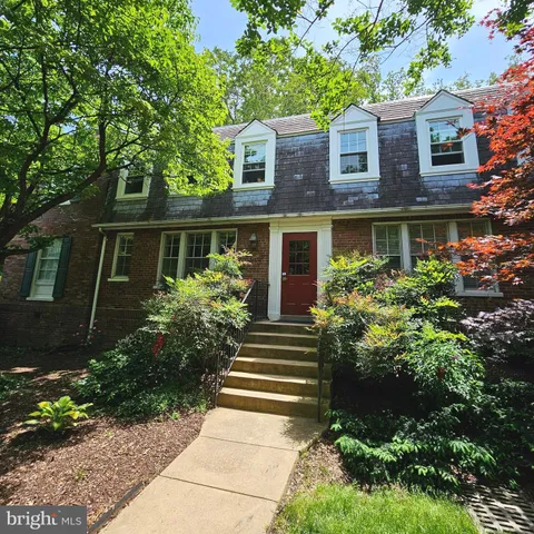 1806 Key Boulevard Unit 9476, Arlington, VA MLS: VAAR2069564