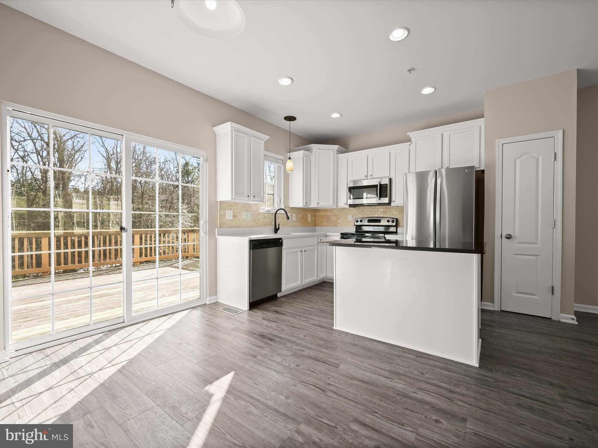 TANYARD SPRINGS - Residential