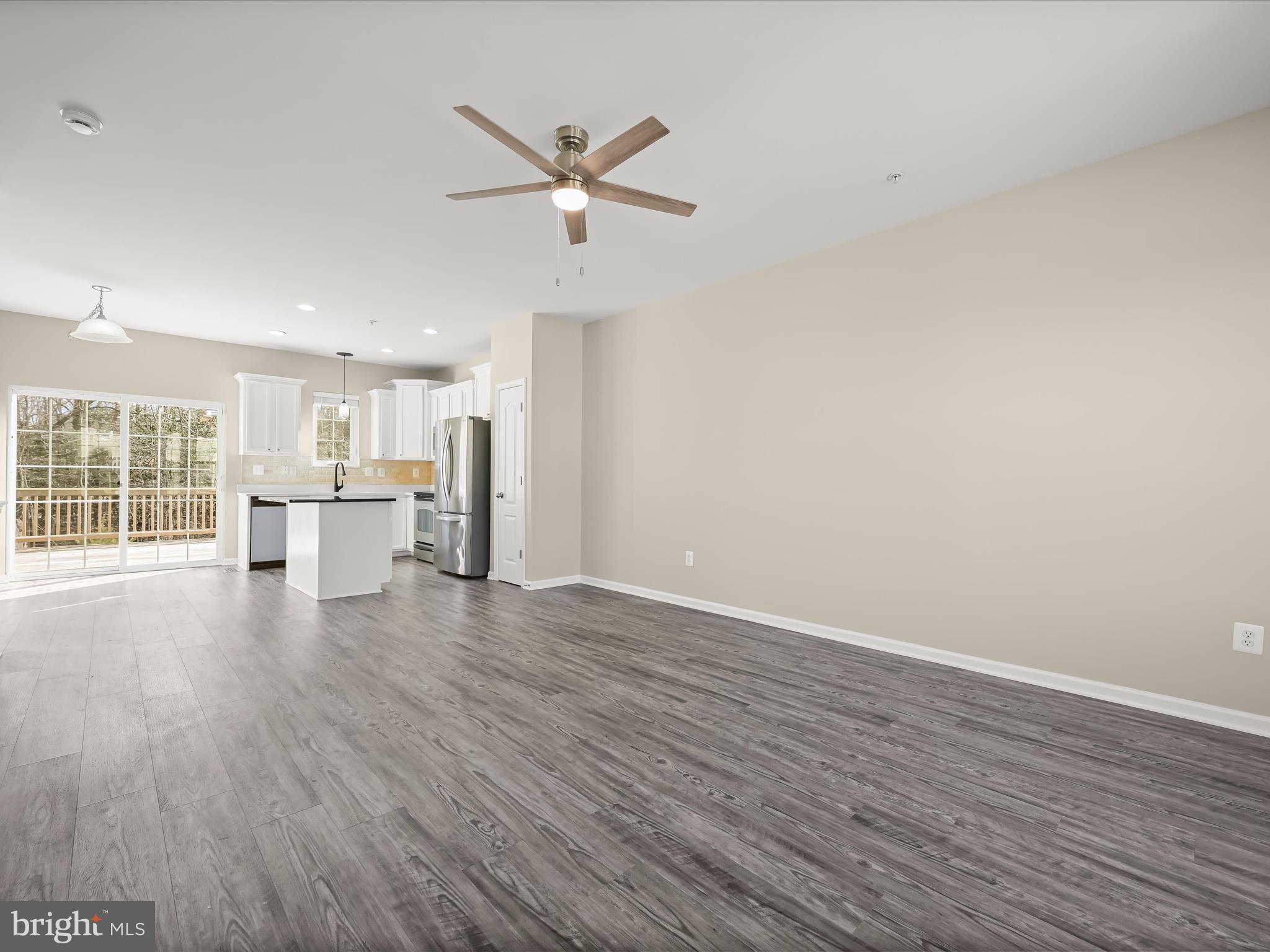 TANYARD SPRINGS - Residential