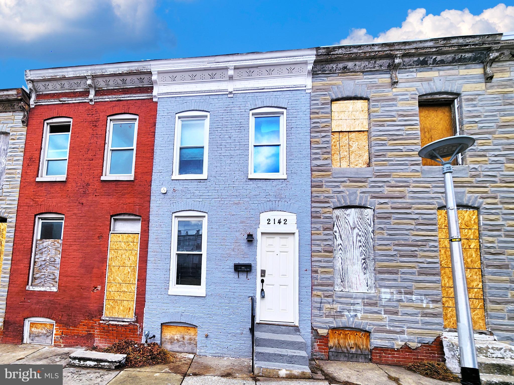 ONLINE AUCTION: Bidding begins 6/30/25 @ 10:00am, bidding ends 7/2/25 @ 12:00pm. List price is the suggested starting bid. Deposit: $7,500.
2142 Vine St is a two-story rowhome located in Baltimore’s Penrose/Fayette St Outreach neighborhood. It’s within about a mile of Grace Medical Center and the Westside Shopping Center. Major traffic arteries nearby include West Pratt Street, Wilkens Avenue, and U.S. Route 40. Property is occupied.