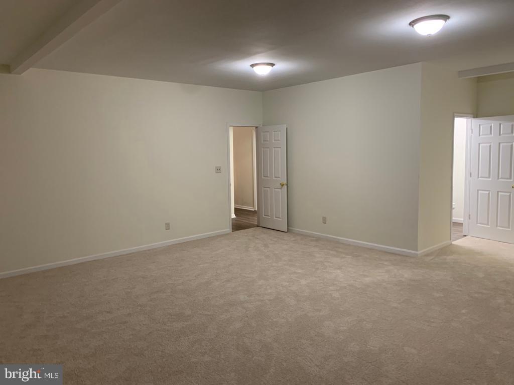 COLECHESTER VILLAGE - Residential