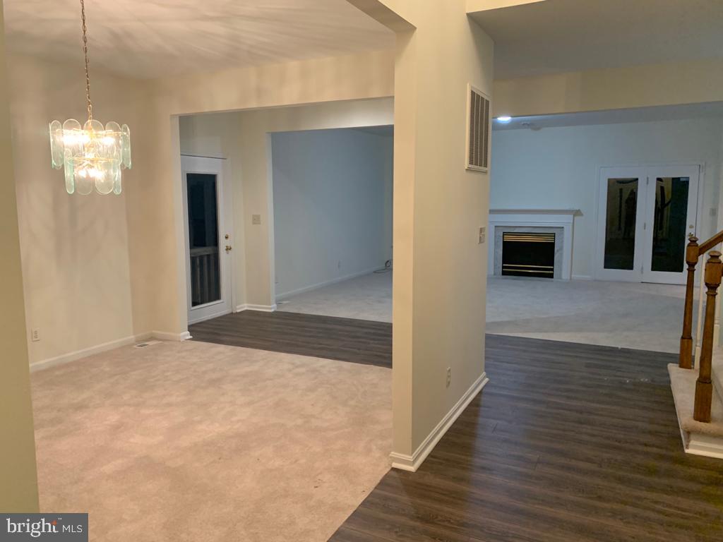 COLECHESTER VILLAGE - Residential