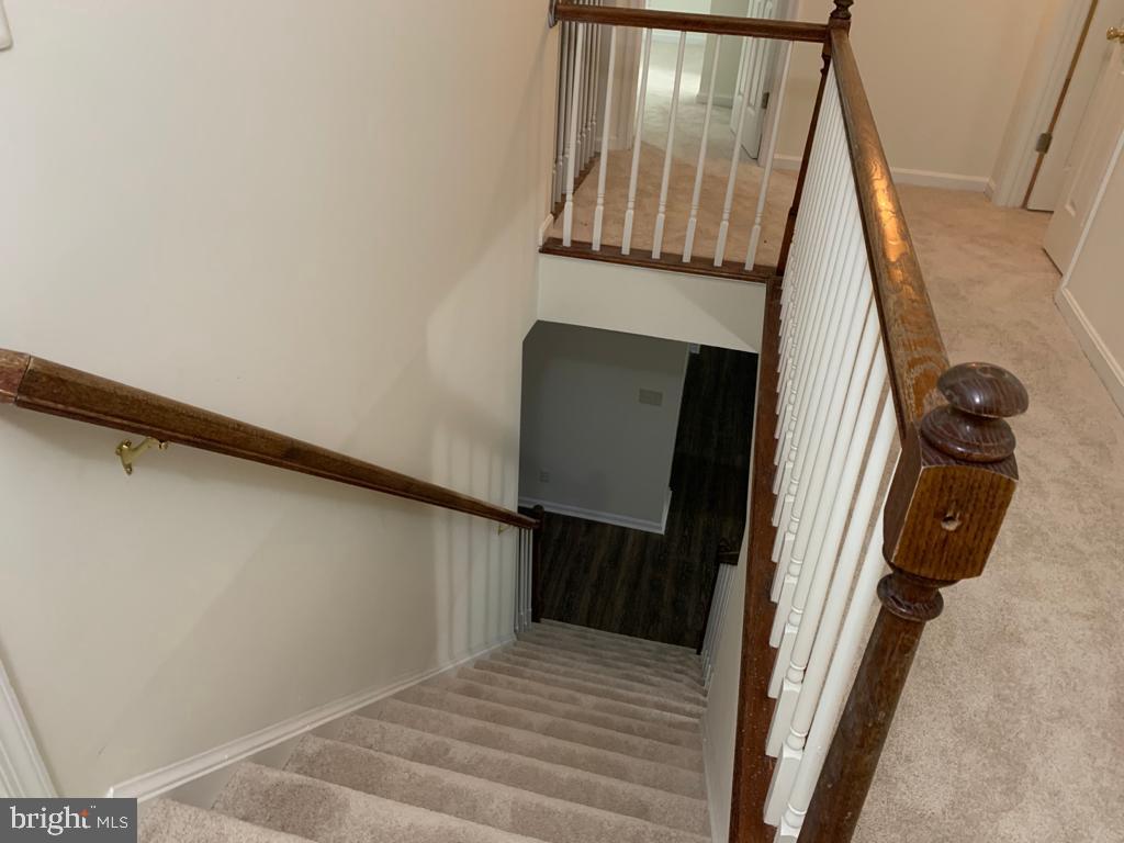 COLECHESTER VILLAGE - Residential