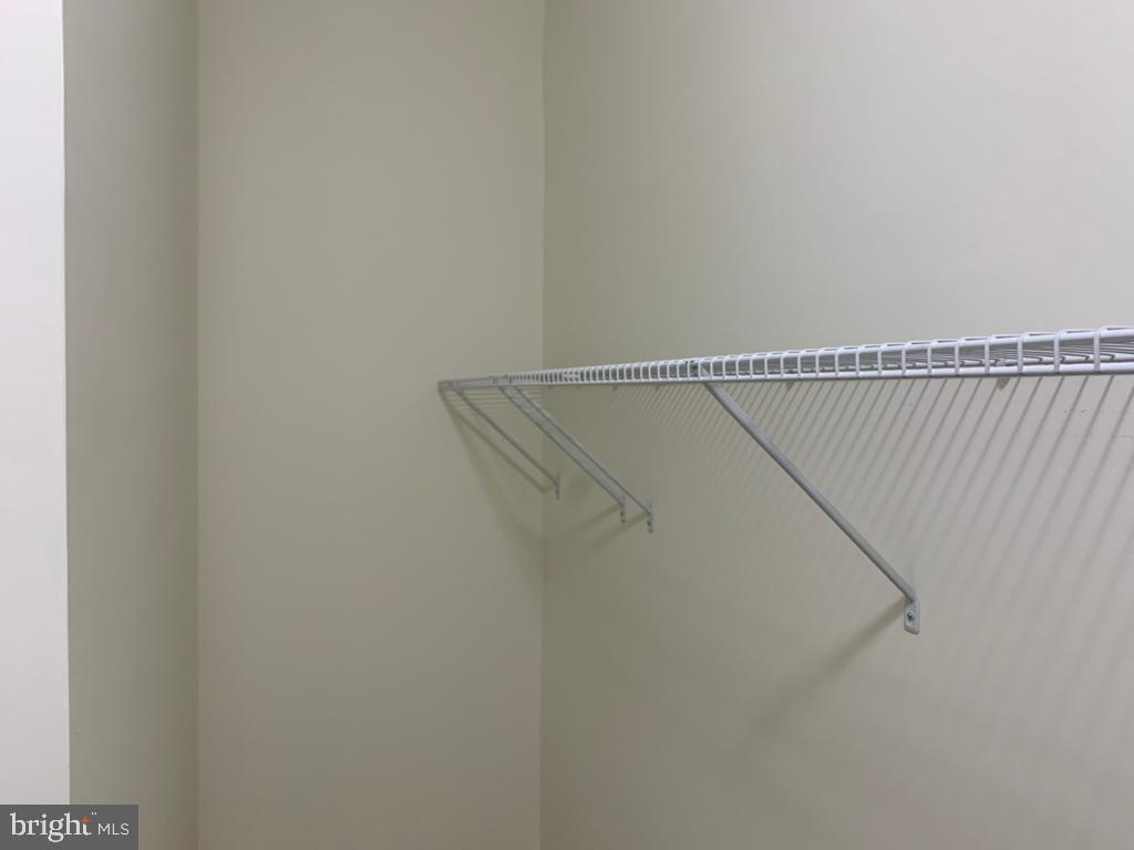 COLECHESTER VILLAGE - Residential