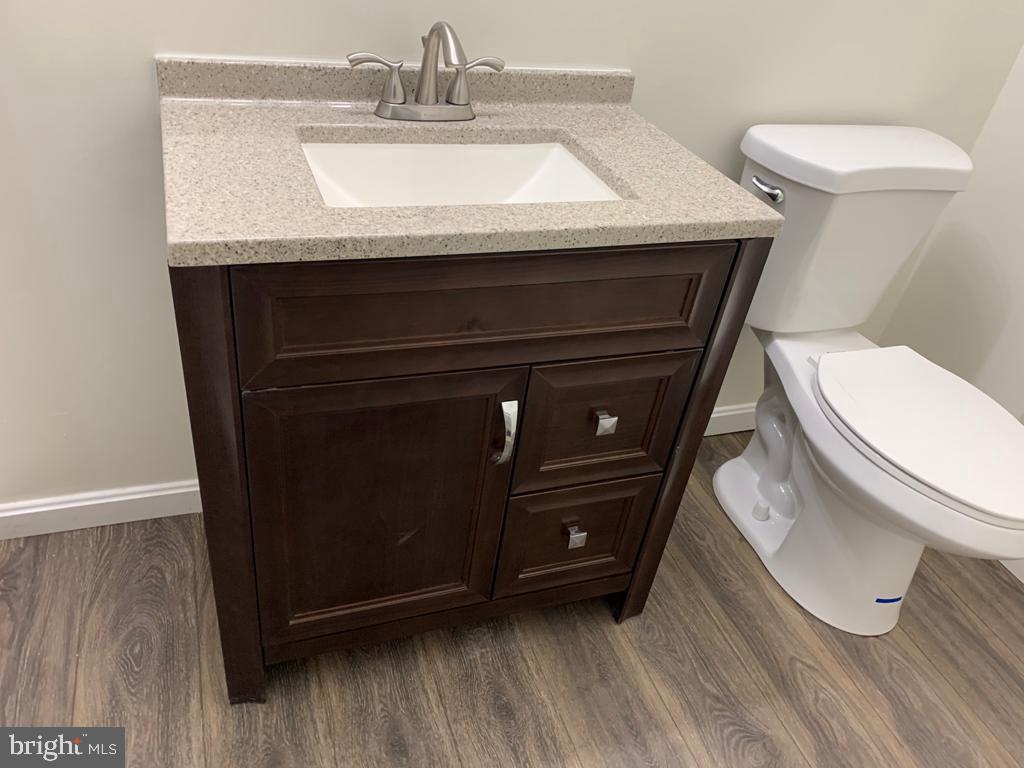 COLECHESTER VILLAGE - Residential