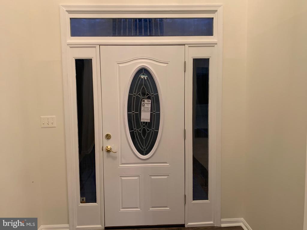 COLECHESTER VILLAGE - Residential